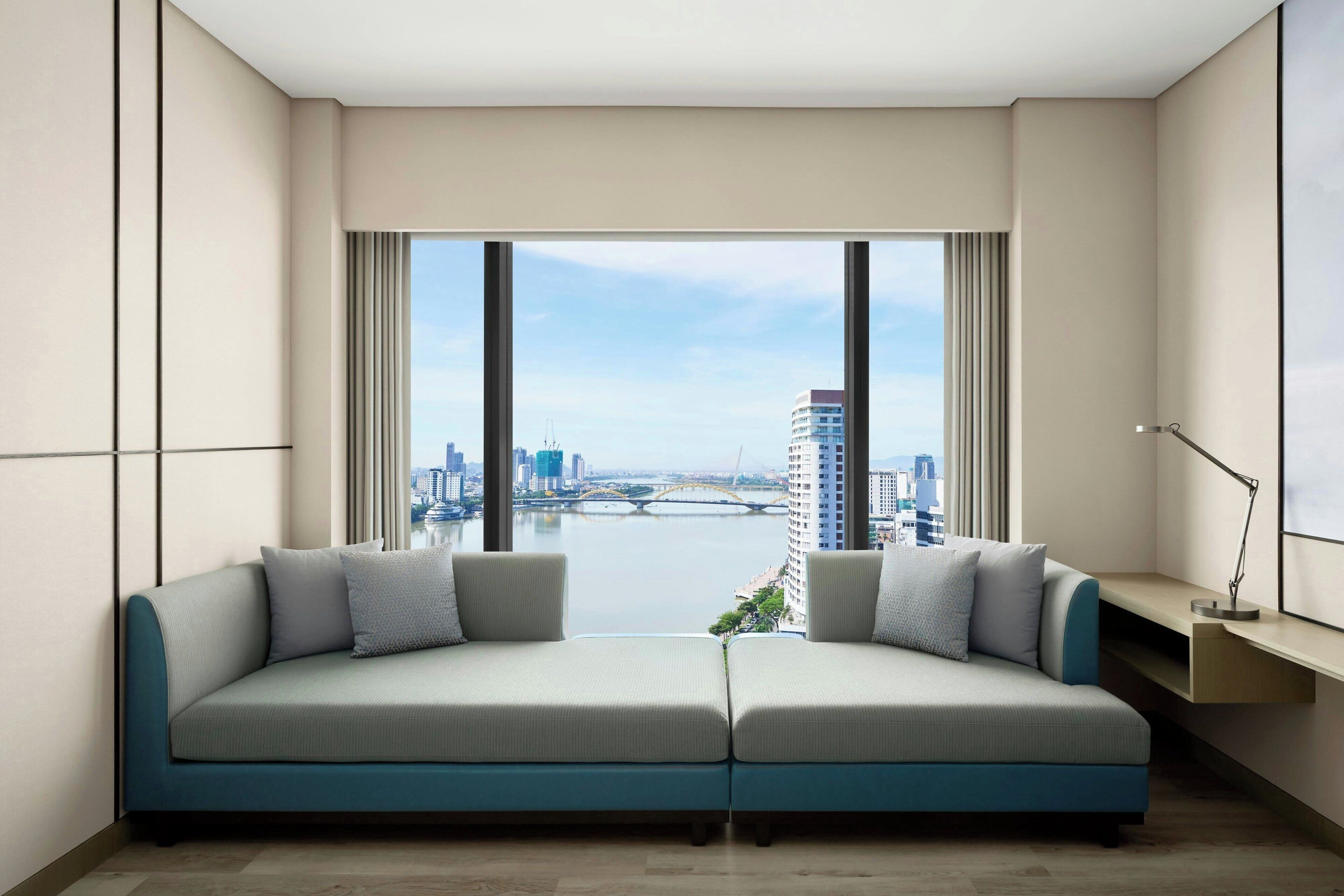 Courtyard by Marriott Danang Han River