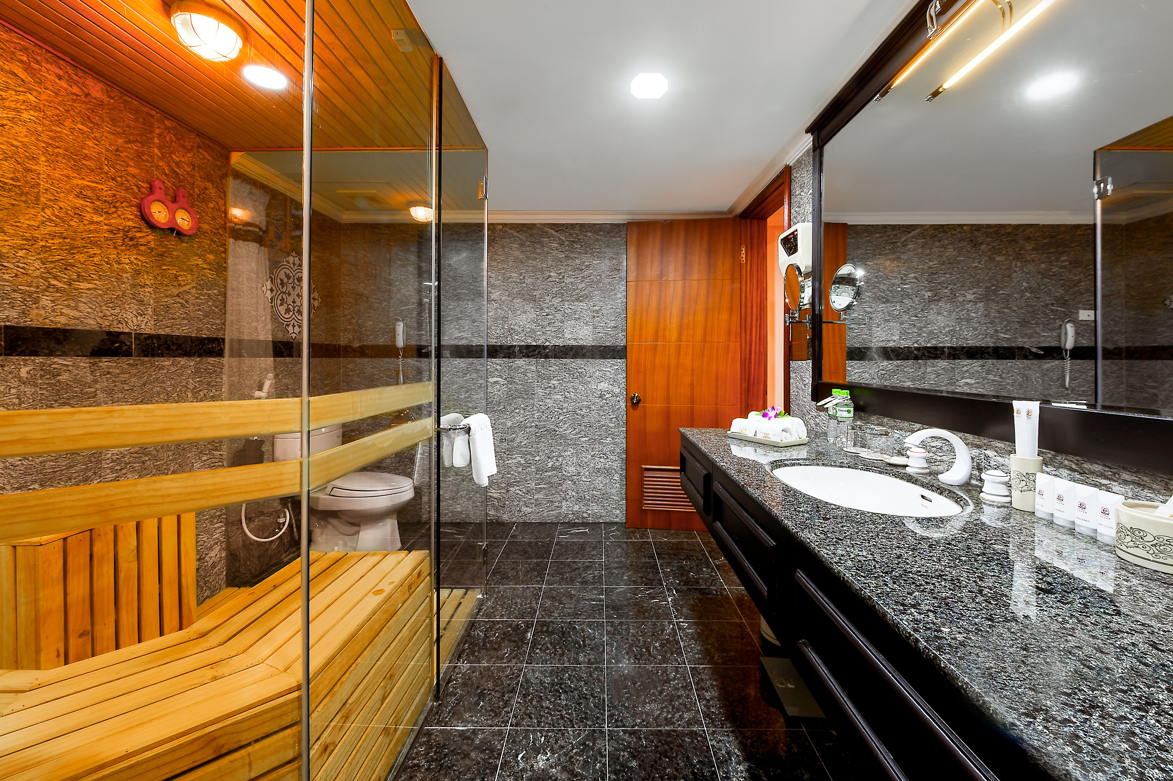 Muong Thanh Luxury Song Han Hotel Muong Thanh Luxury Song Han Hotel