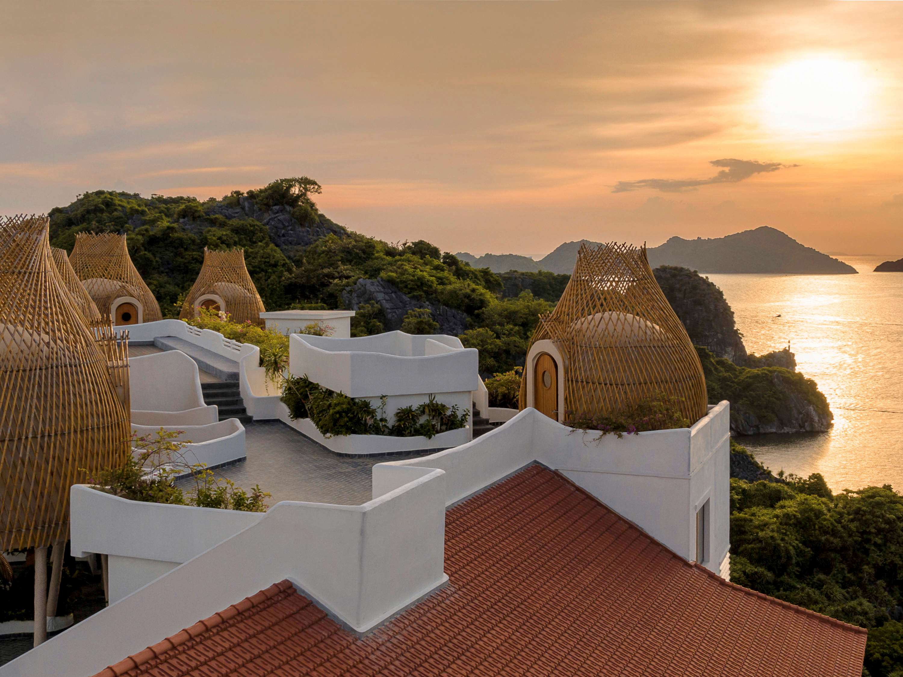 Hotel Perle d'Orient Cat Ba - Mgallery Hotel Perle d'Orient Cat Ba - Mgallery