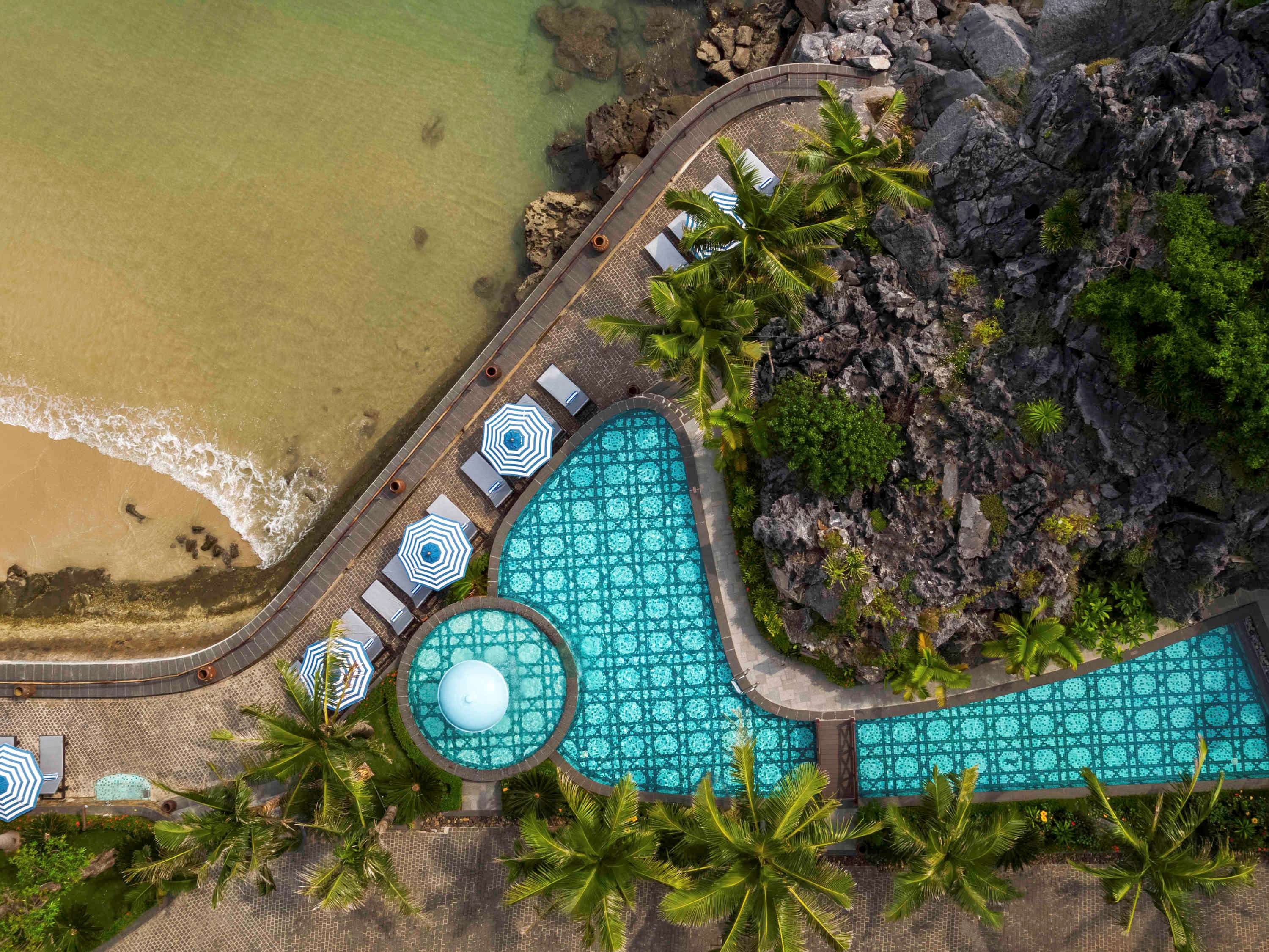 Hotel Perle d'Orient Cat Ba - Mgallery Hotel Perle d'Orient Cat Ba - Mgallery