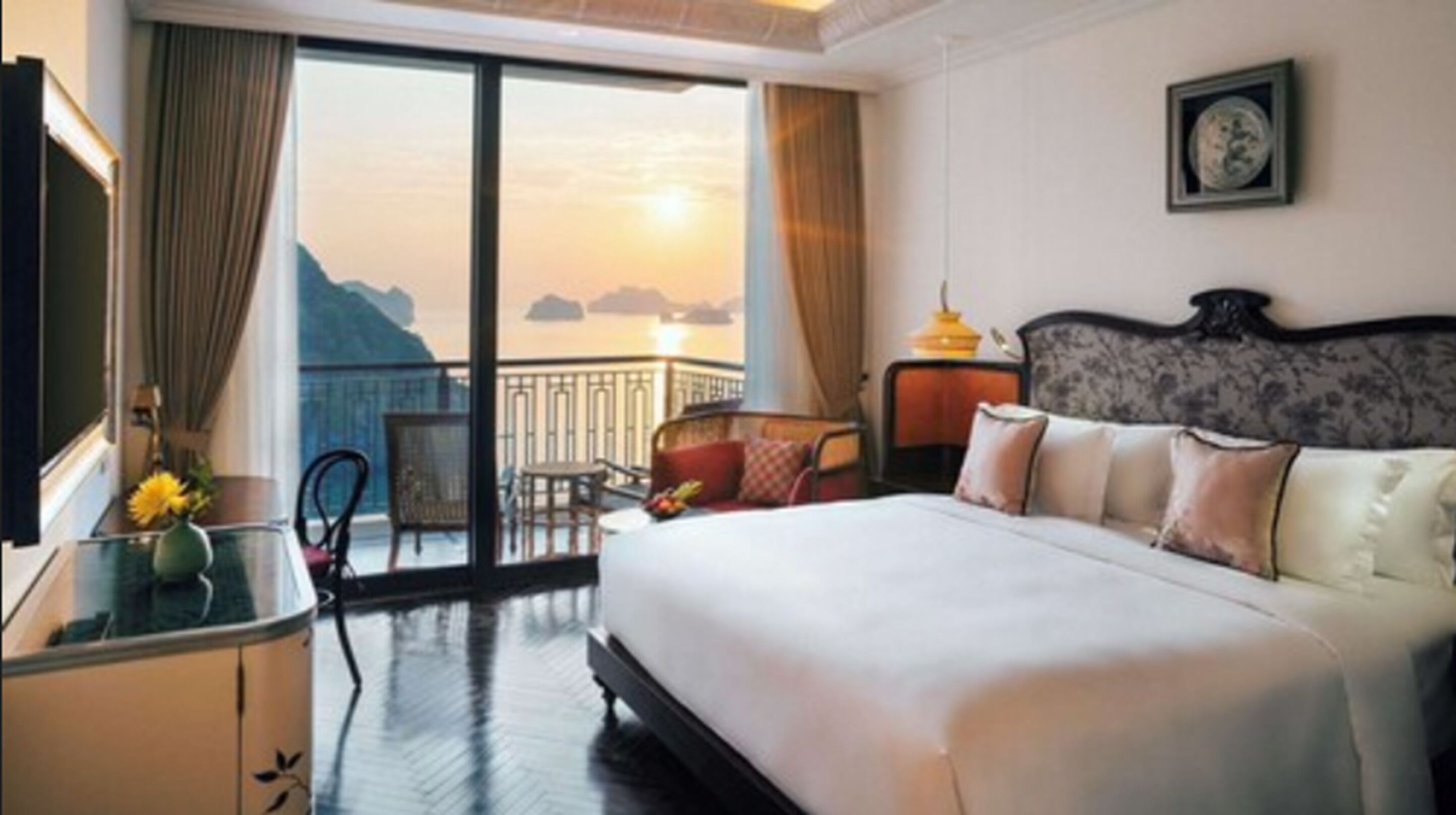 Hotel Perle d'Orient Cat Ba - Mgallery Hotel Perle d'Orient Cat Ba - Mgallery