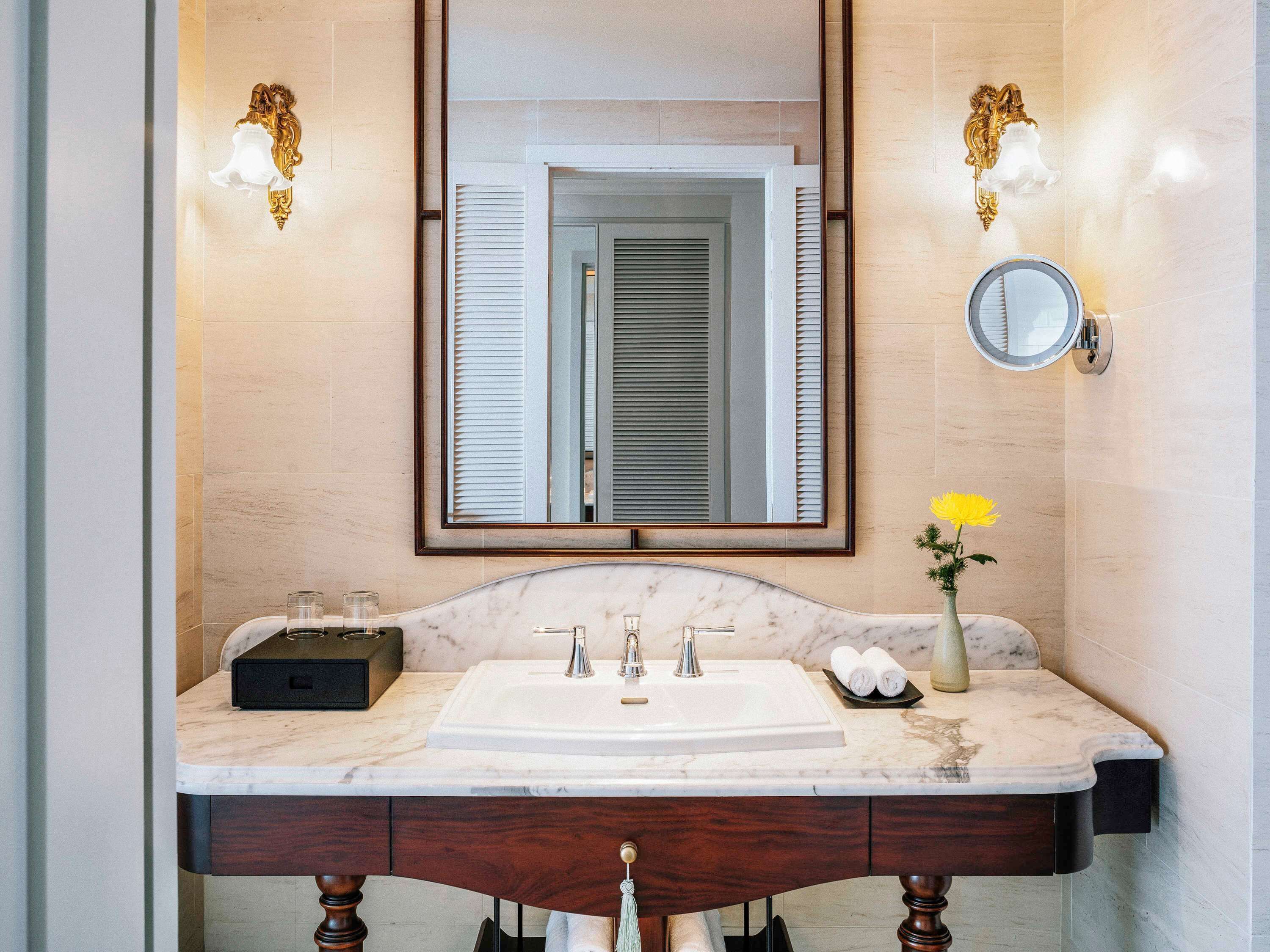 Hotel Perle d'Orient Cat Ba - Mgallery Hotel Perle d'Orient Cat Ba - Mgallery