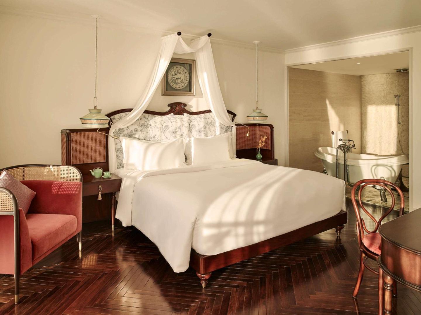 Hotel Perle d'Orient Cat Ba - Mgallery Hotel Perle d'Orient Cat Ba - Mgallery