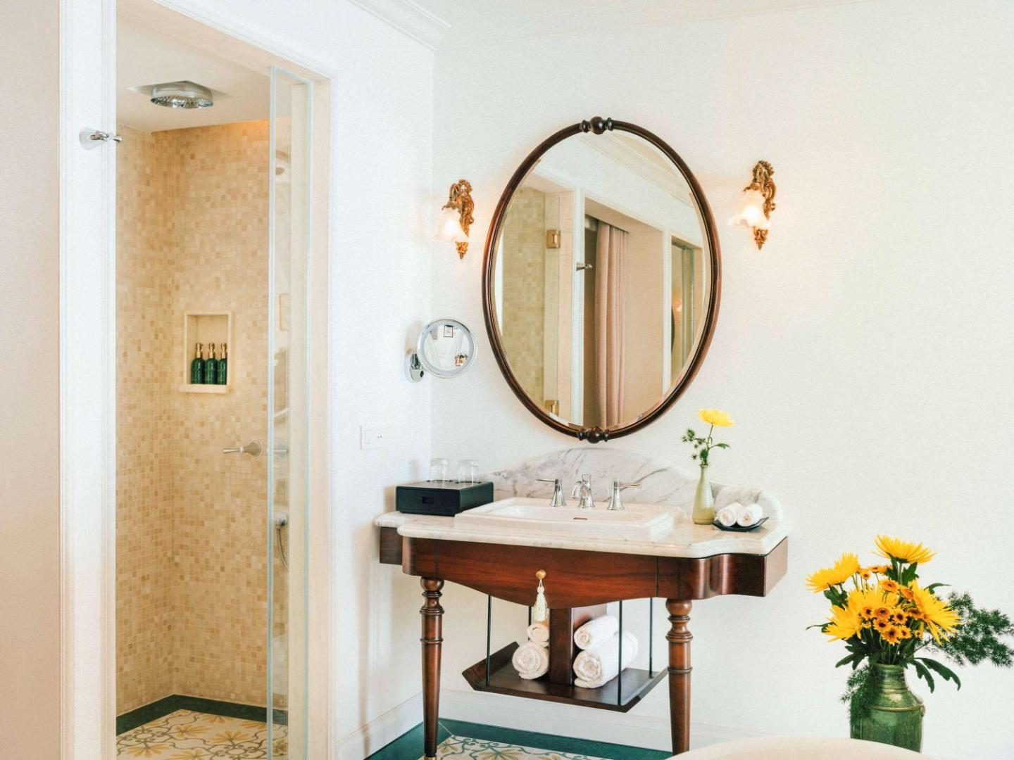Hotel Perle d'Orient Cat Ba - Mgallery Hotel Perle d'Orient Cat Ba - Mgallery