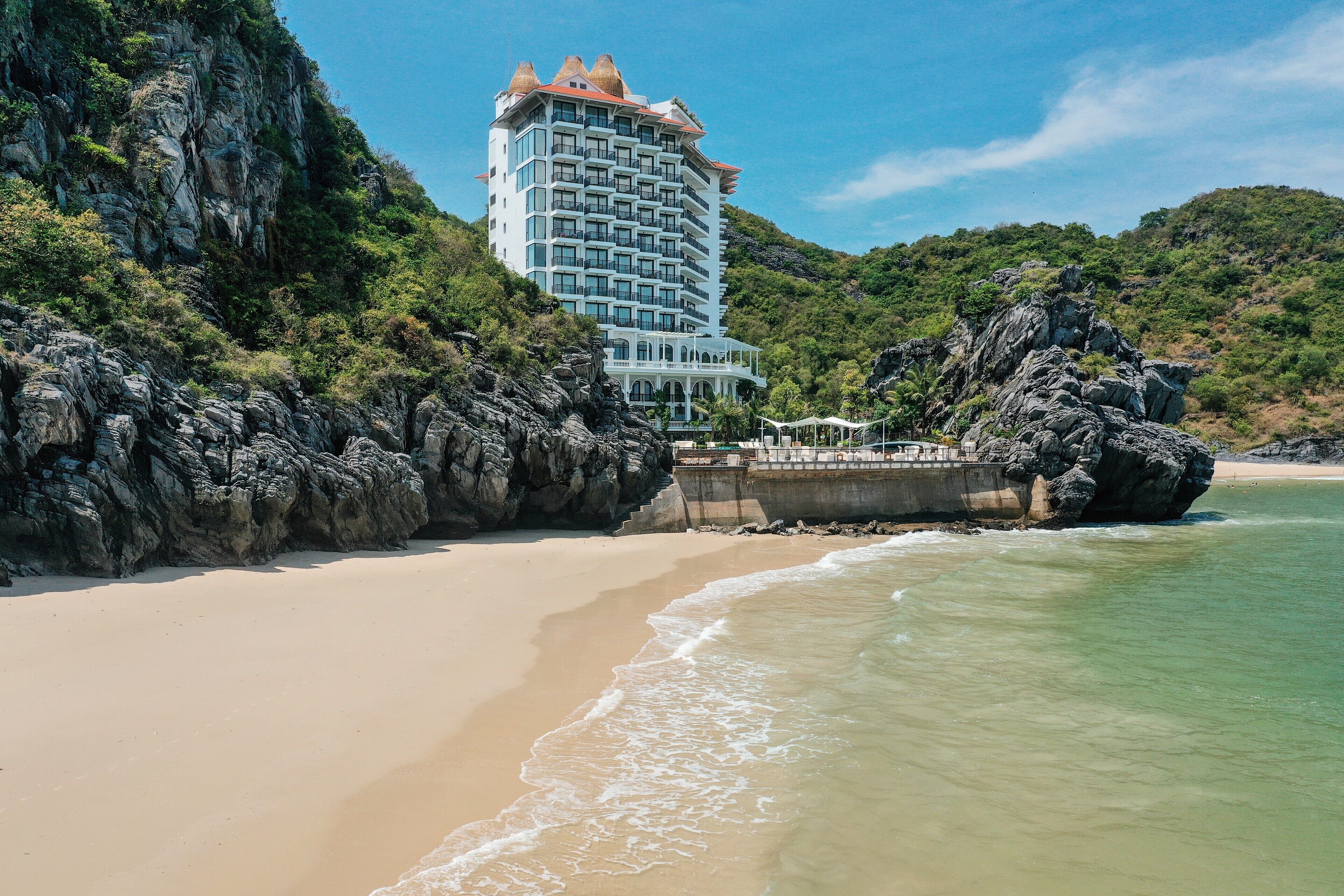 Hotel Perle d'Orient Cat Ba - Mgallery Hotel Perle d'Orient Cat Ba - Mgallery
