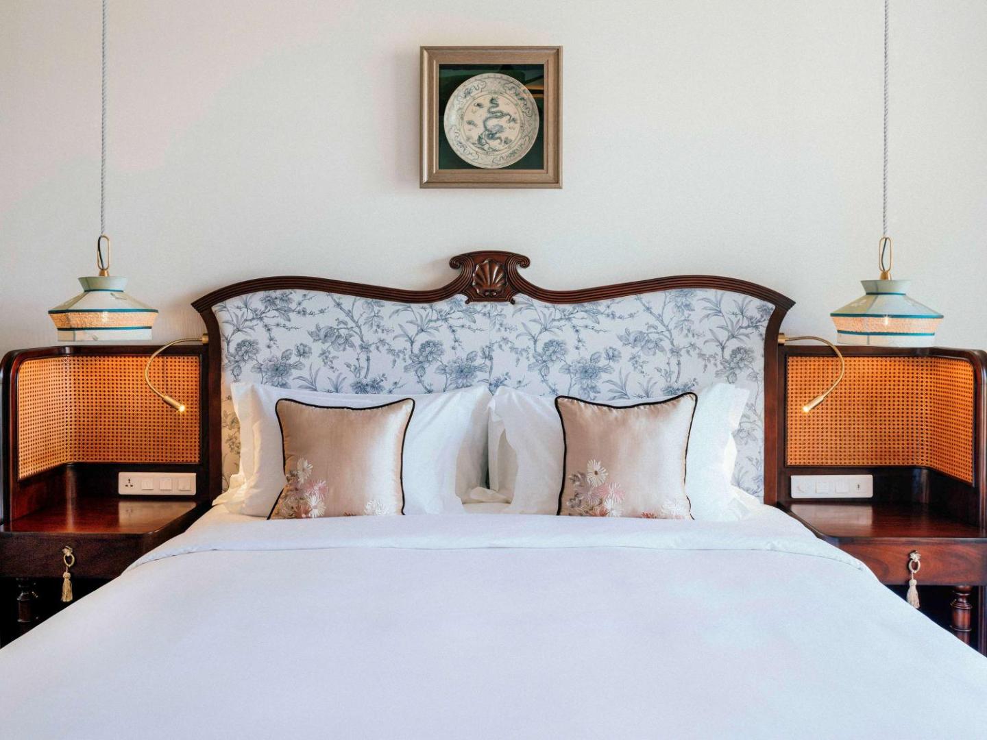 Hotel Perle d'Orient Cat Ba - Mgallery Hotel Perle d'Orient Cat Ba - Mgallery