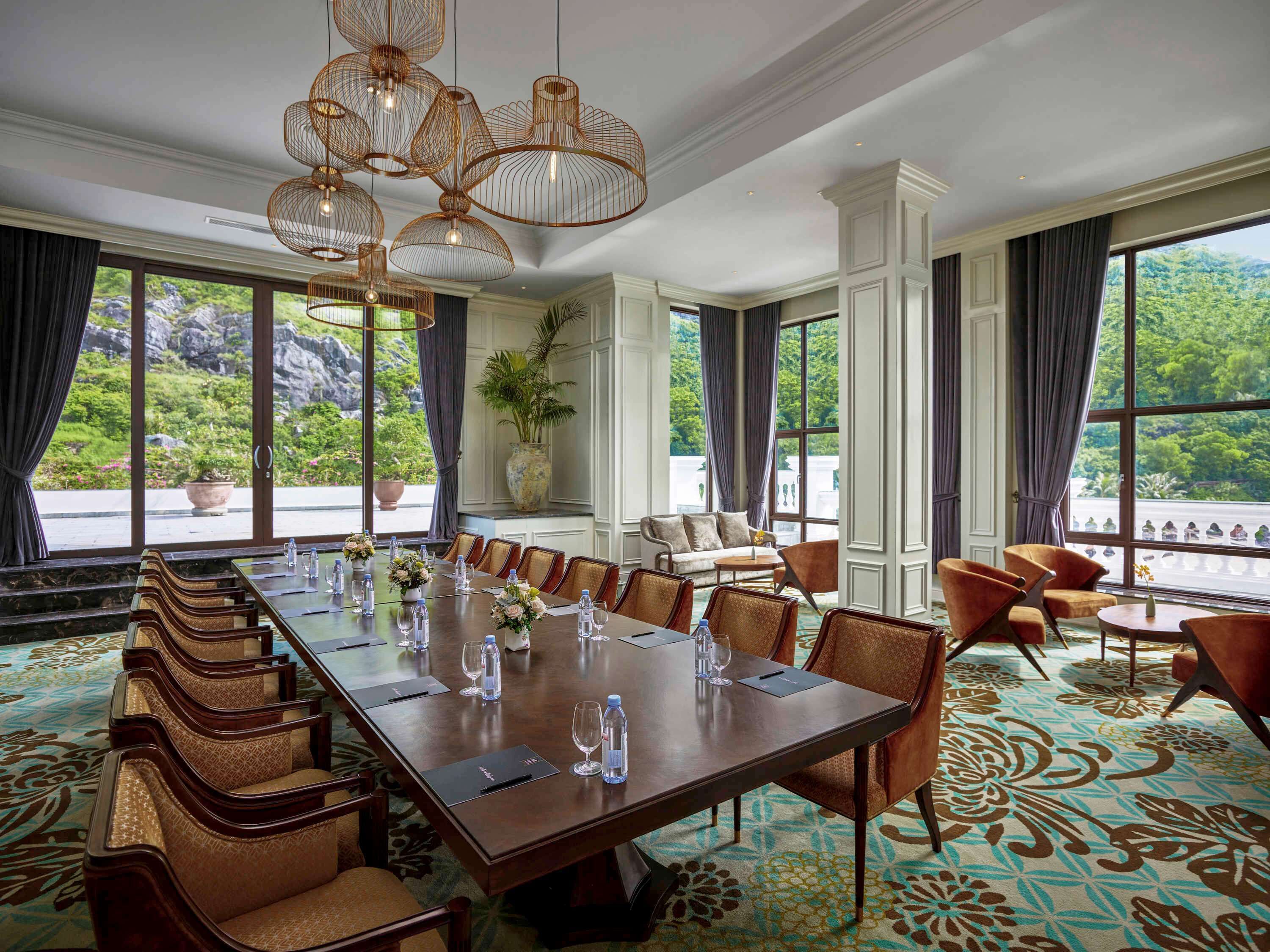 Hotel Perle d'Orient Cat Ba - Mgallery Hotel Perle d'Orient Cat Ba - Mgallery