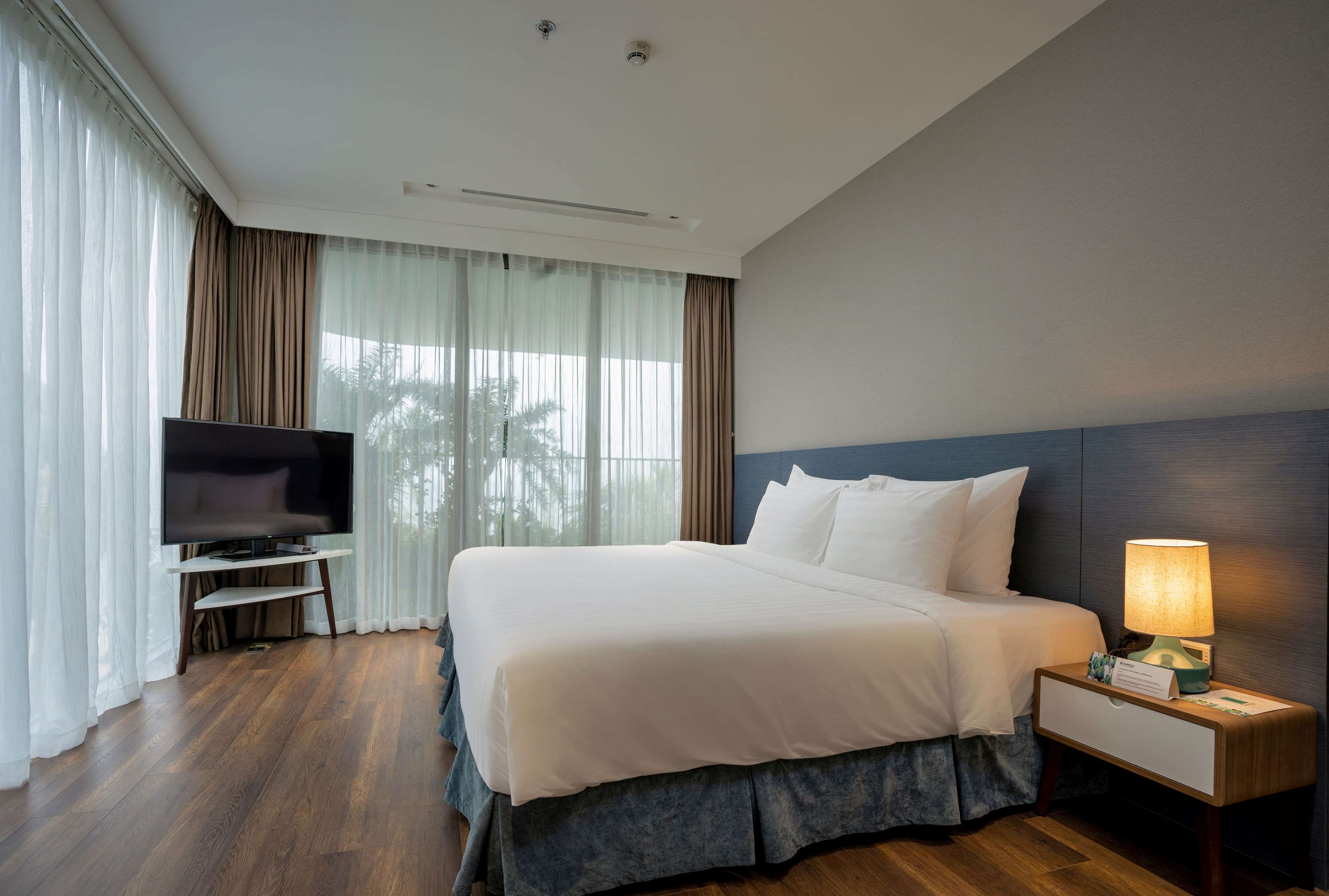 Wyndham Grand Flamingo CatBa Wyndham Grand Flamingo CatBa