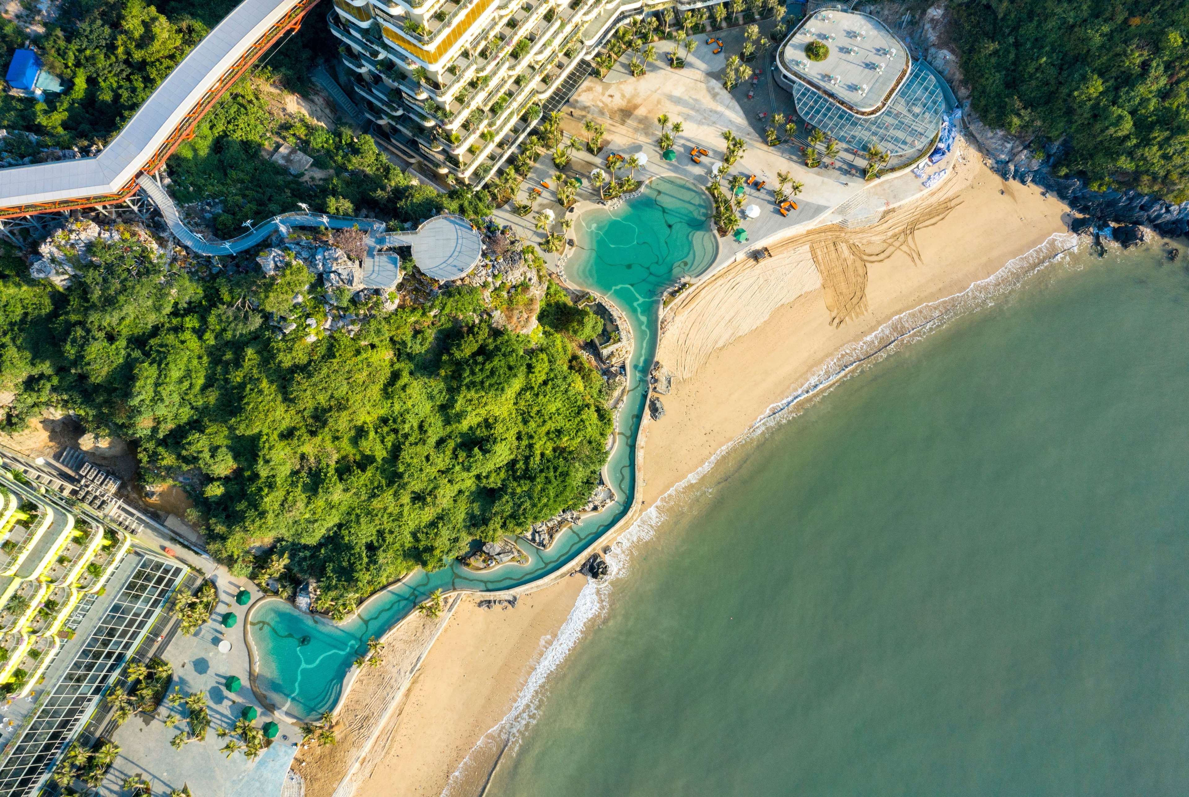 Wyndham Grand Flamingo CatBa Wyndham Grand Flamingo CatBa