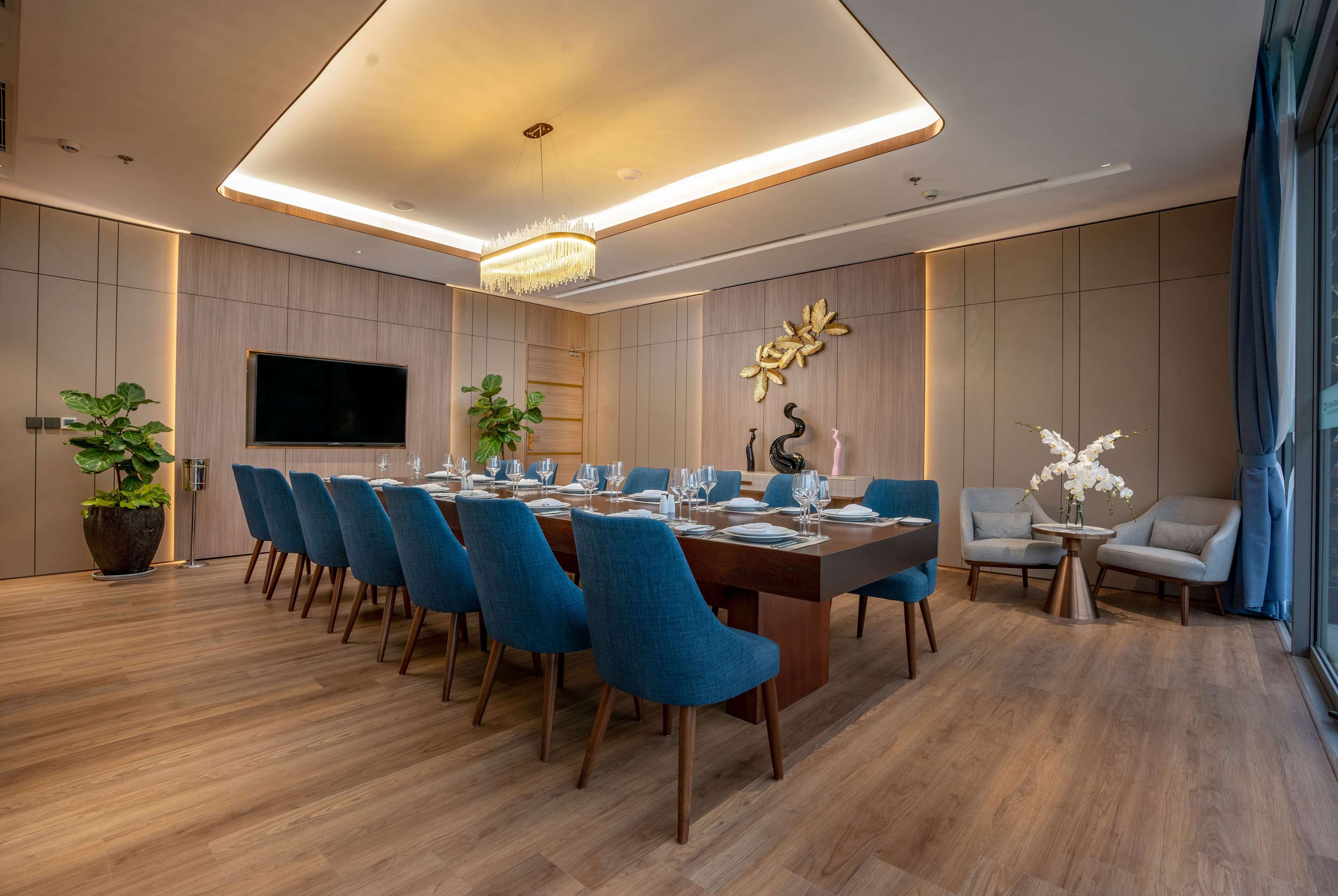 Wyndham Grand Flamingo CatBa Wyndham Grand Flamingo CatBa