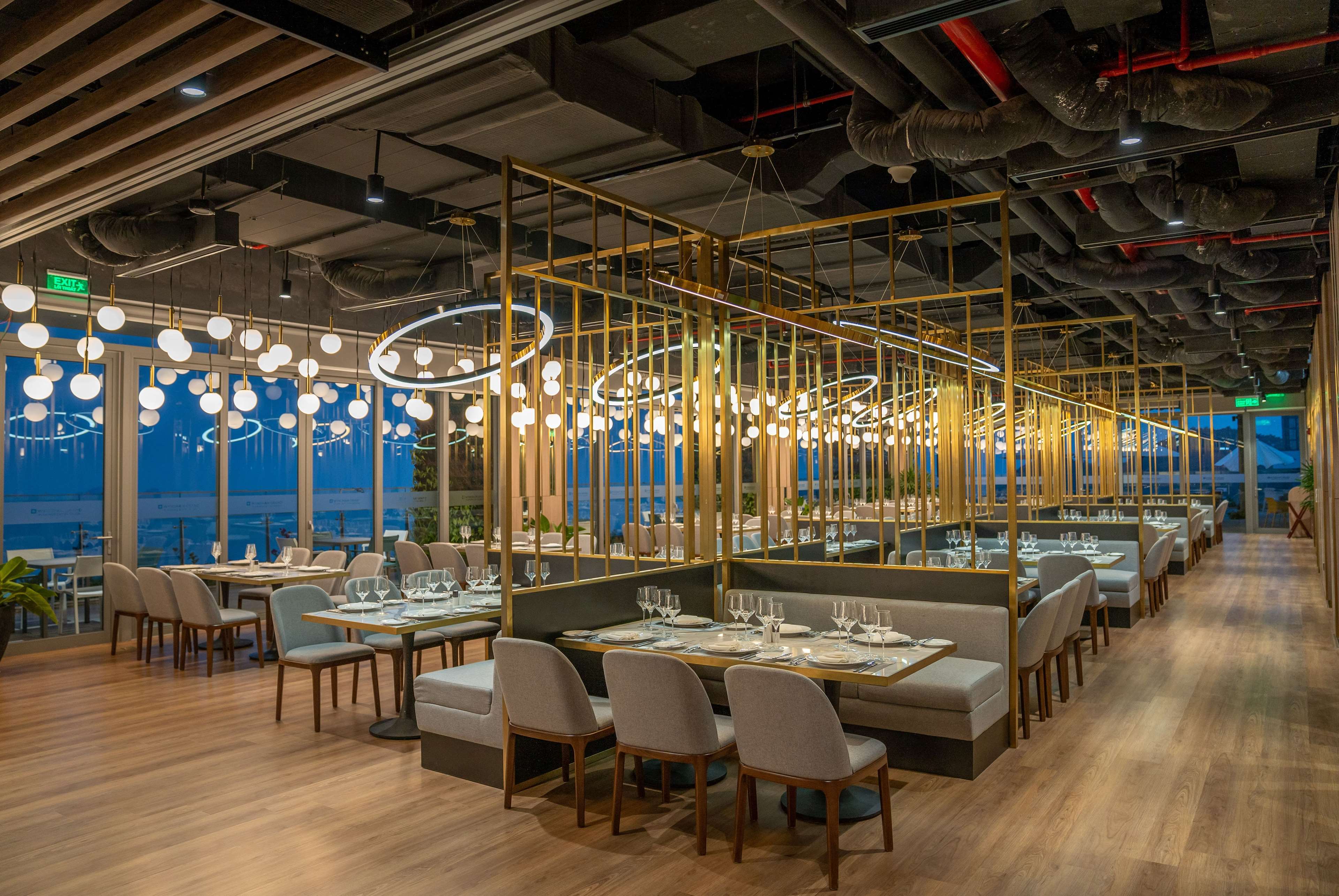 Wyndham Grand Flamingo CatBa Wyndham Grand Flamingo CatBa