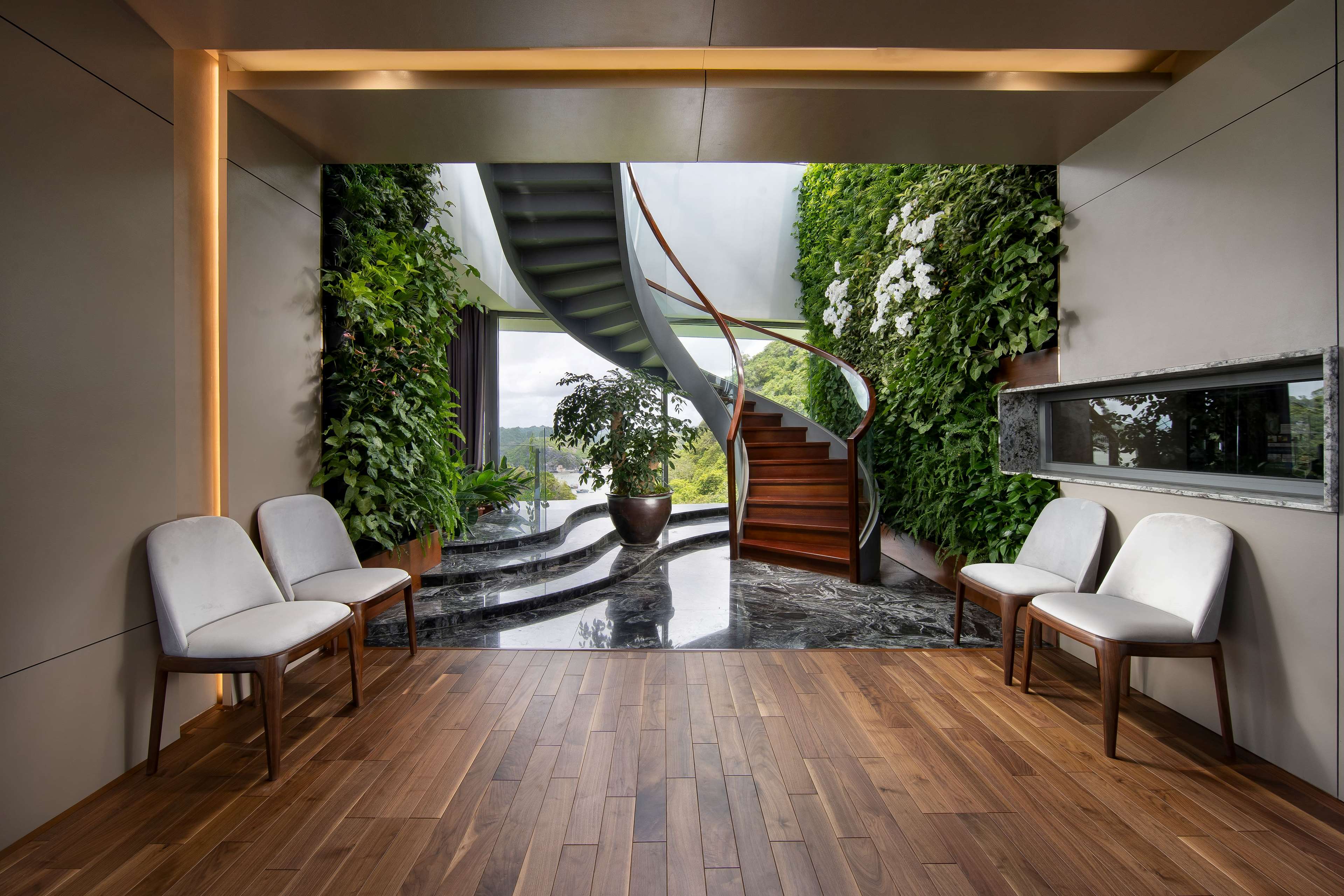 Wyndham Grand Flamingo CatBa Wyndham Grand Flamingo CatBa