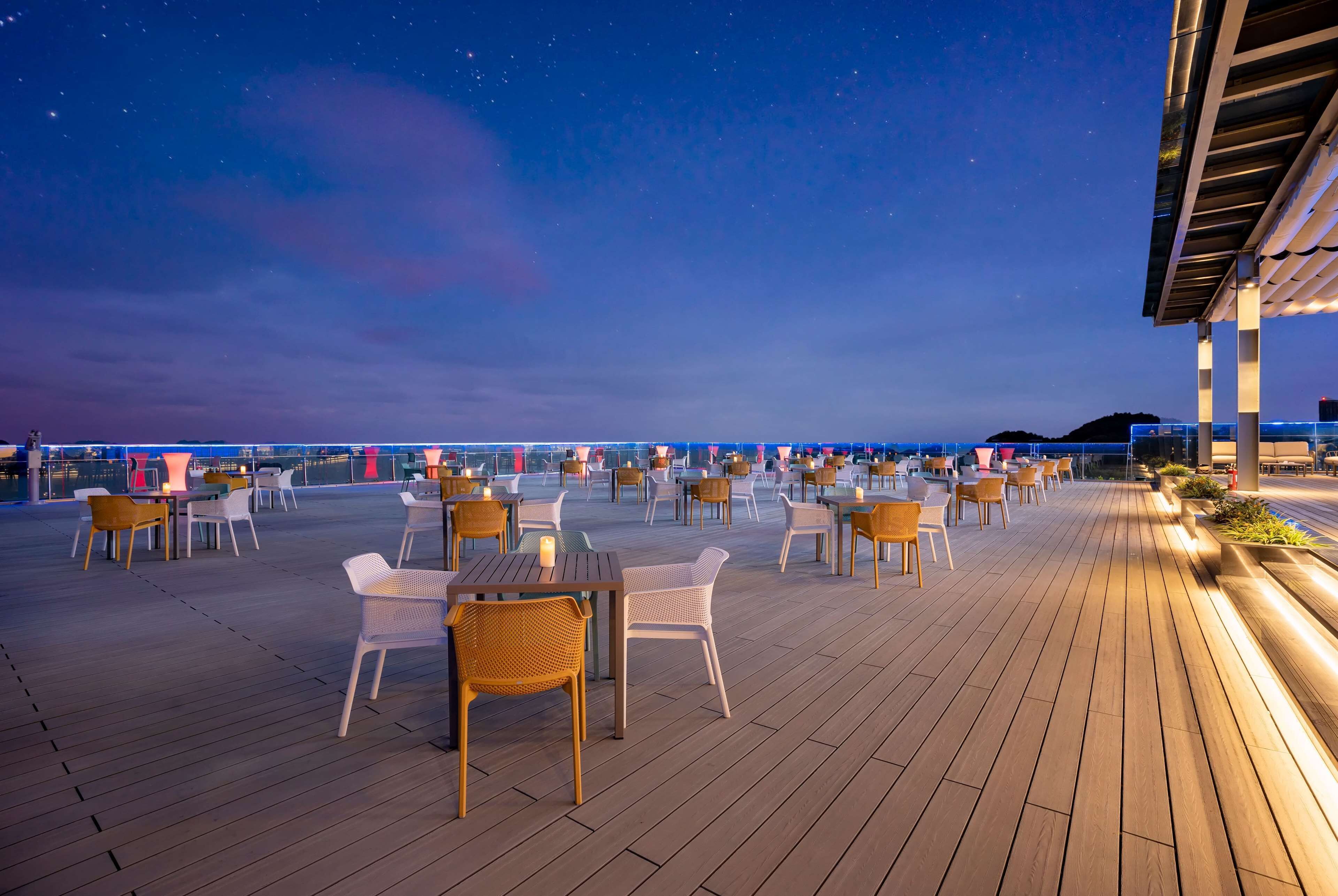 Wyndham Grand Flamingo CatBa Wyndham Grand Flamingo CatBa