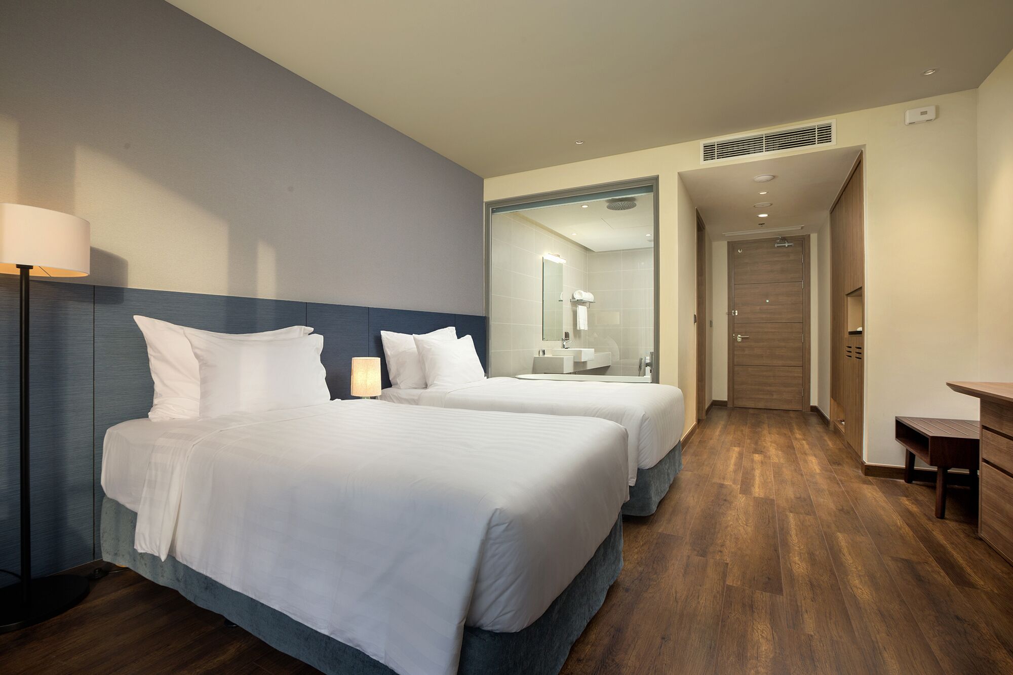 Wyndham Grand Flamingo CatBa Wyndham Grand Flamingo CatBa