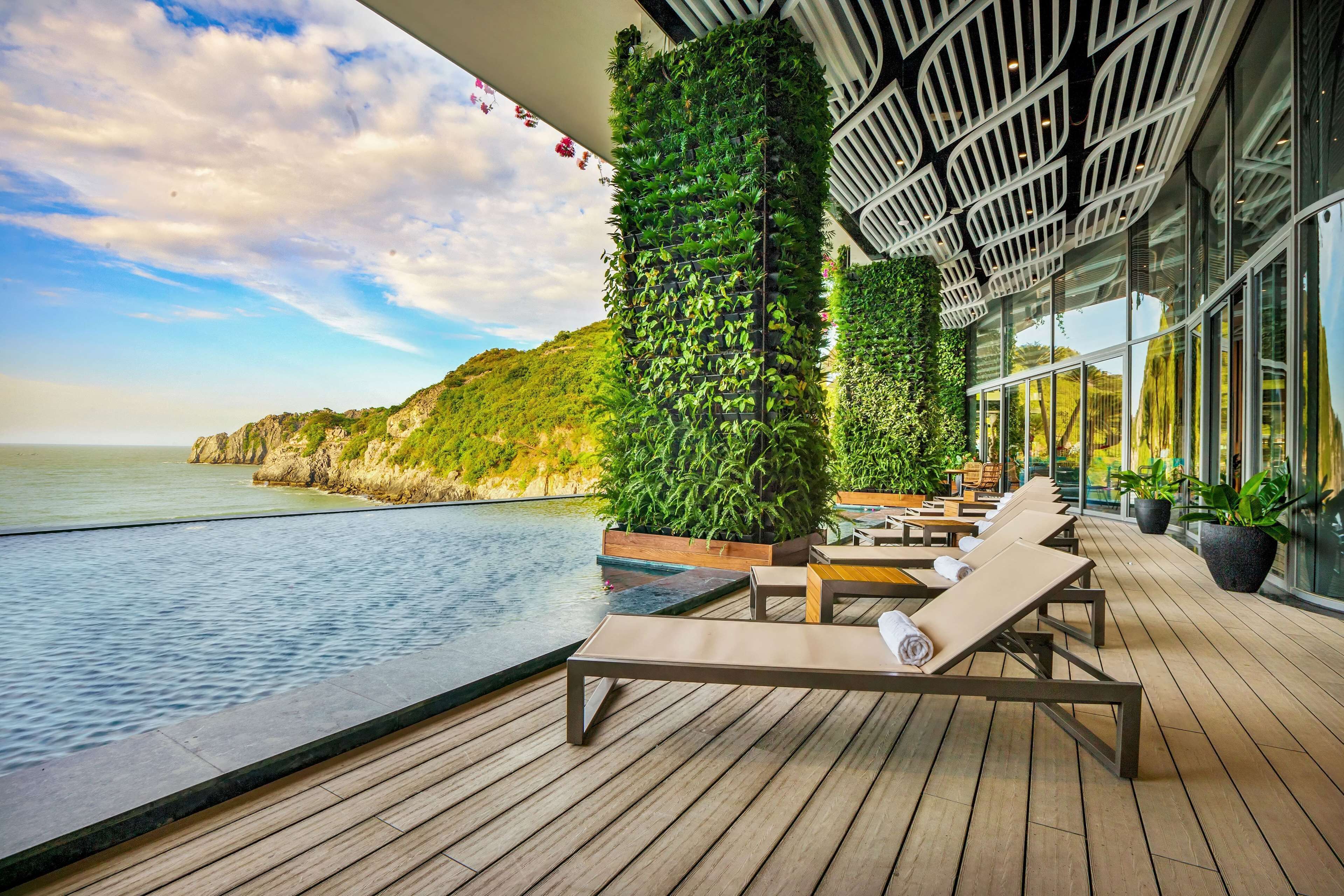 Wyndham Grand Flamingo CatBa Wyndham Grand Flamingo CatBa