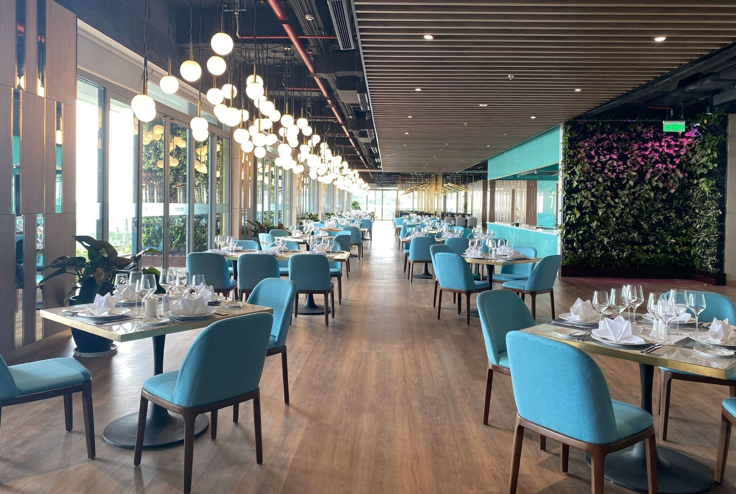 Wyndham Grand Flamingo CatBa Wyndham Grand Flamingo CatBa