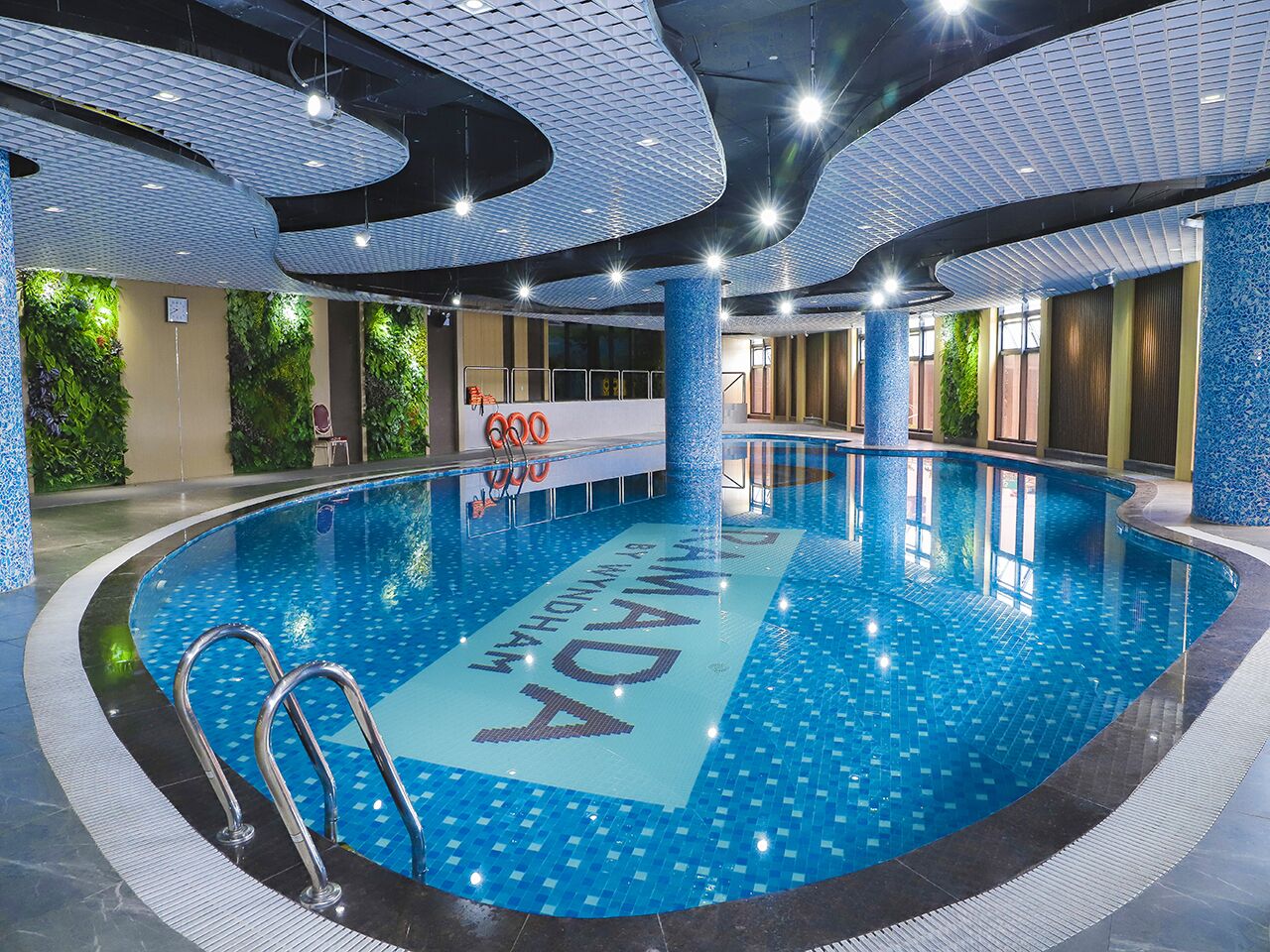 Ramada Hotel & Suites by Wyndham Halong Bay View Ramada Hotel & Suites by Wyndham Halong Bay View