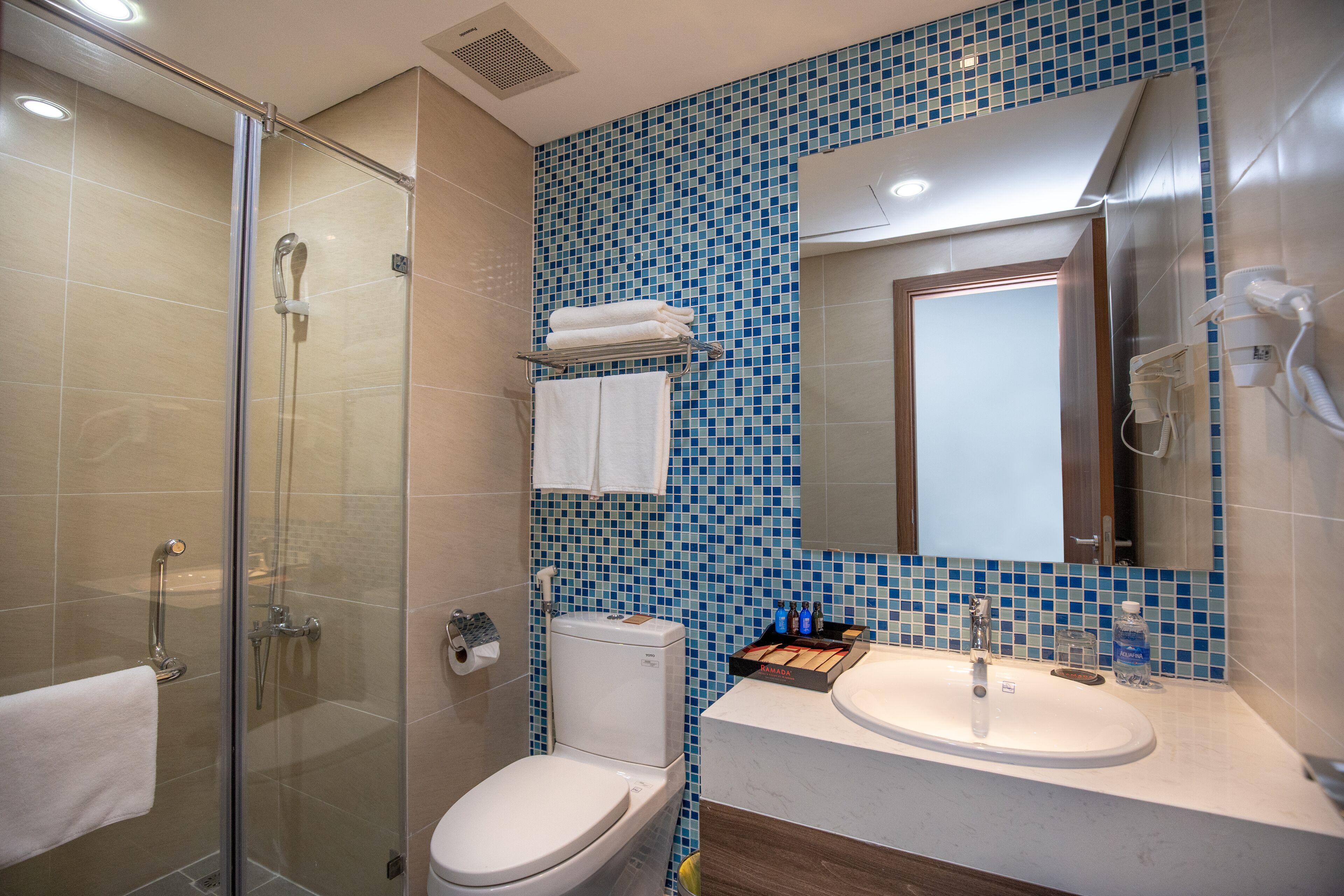 Ramada Hotel & Suites by Wyndham Halong Bay View Ramada Hotel & Suites by Wyndham Halong Bay View