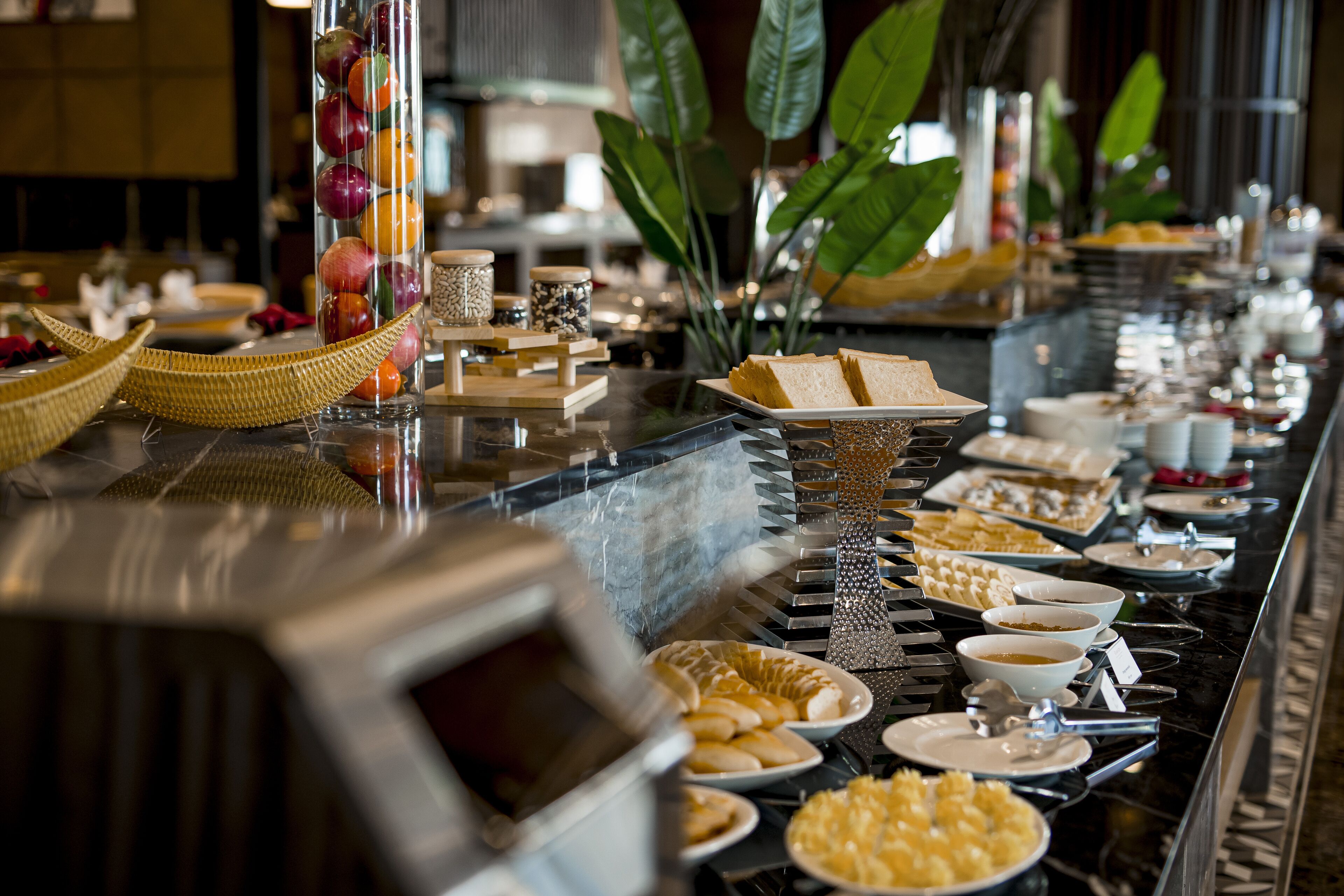 Ramada Hotel & Suites by Wyndham Halong Bay View Ramada Hotel & Suites by Wyndham Halong Bay View