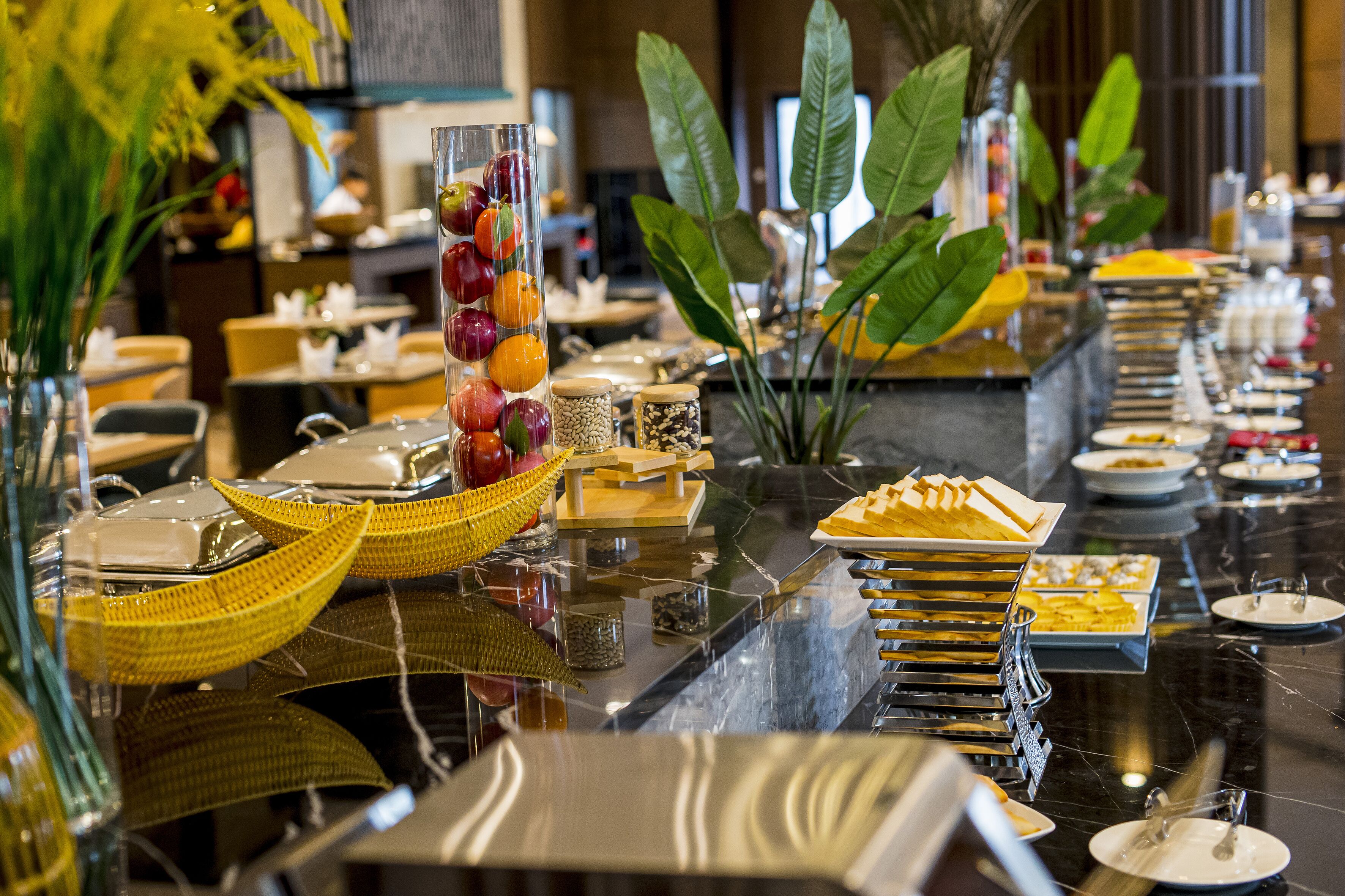 Ramada Hotel & Suites by Wyndham Halong Bay View Ramada Hotel & Suites by Wyndham Halong Bay View