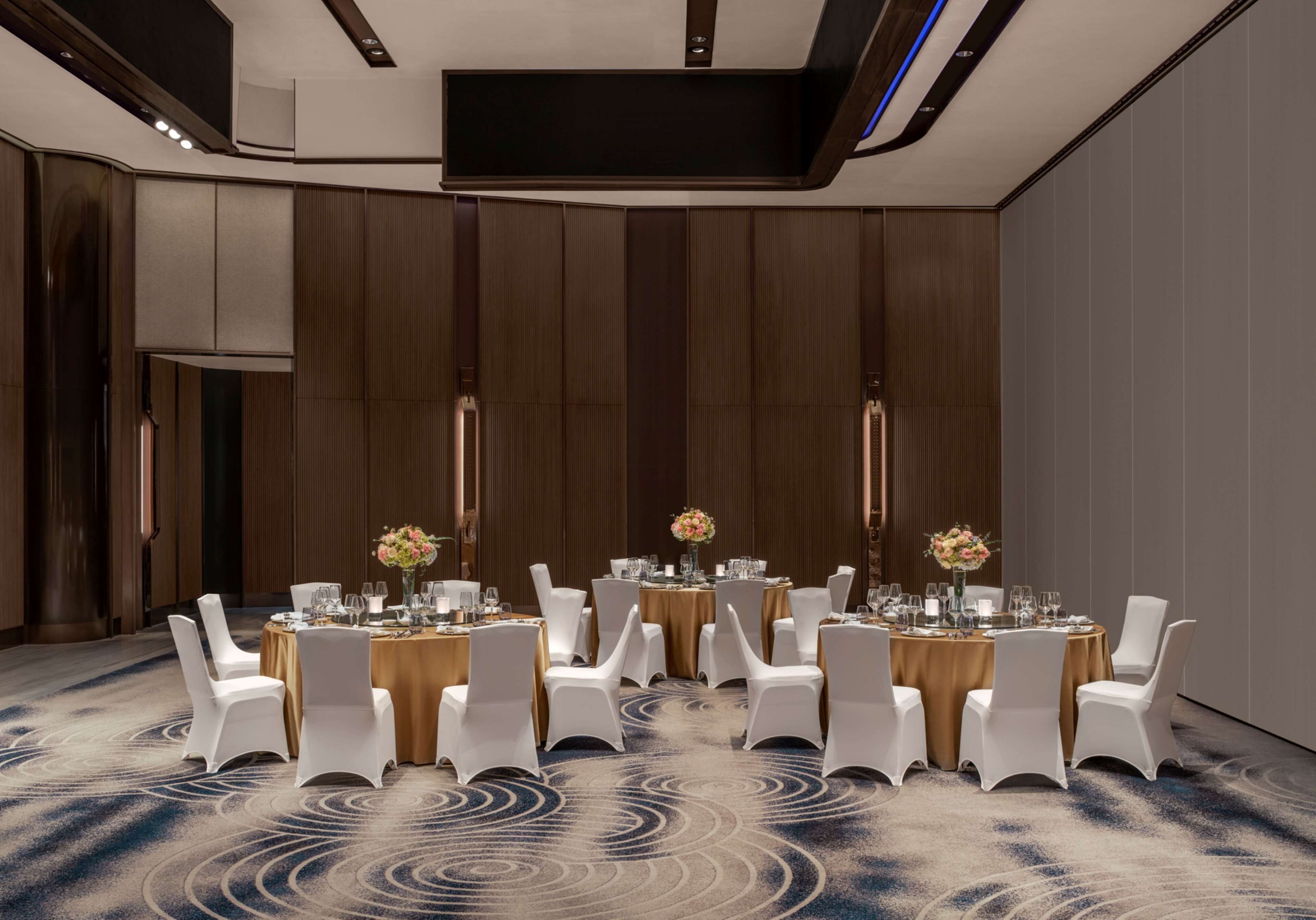 Hilton Saigon Hilton Saigon