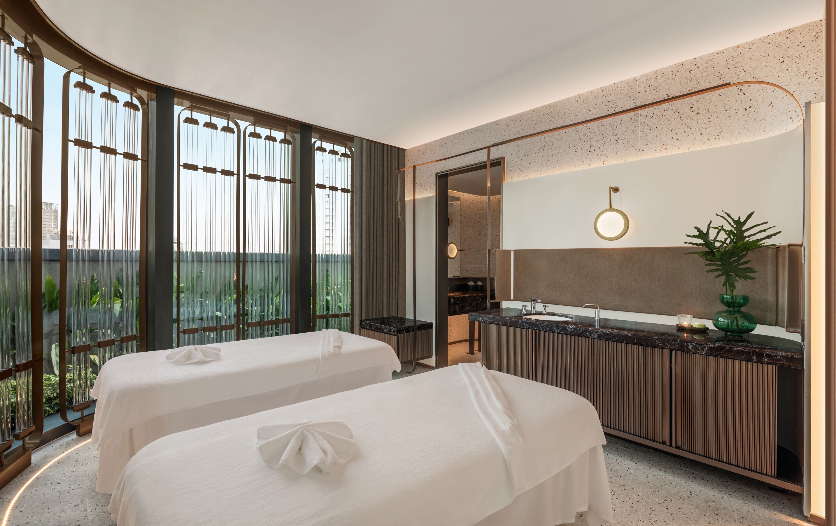 Hilton Saigon Hilton Saigon