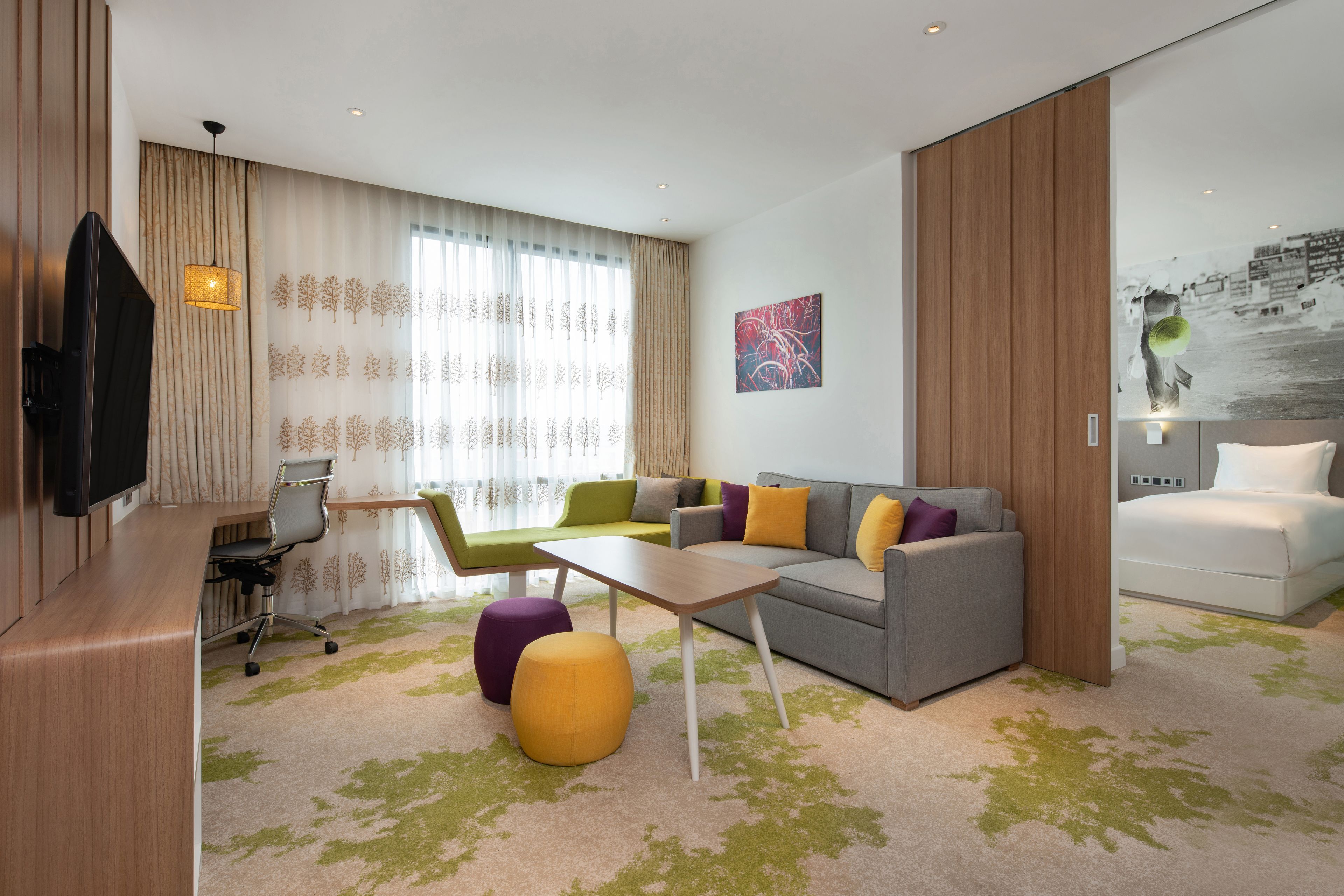 Holiday Inn & Suites Saigon Airport Holiday Inn & Suites Saigon Airport