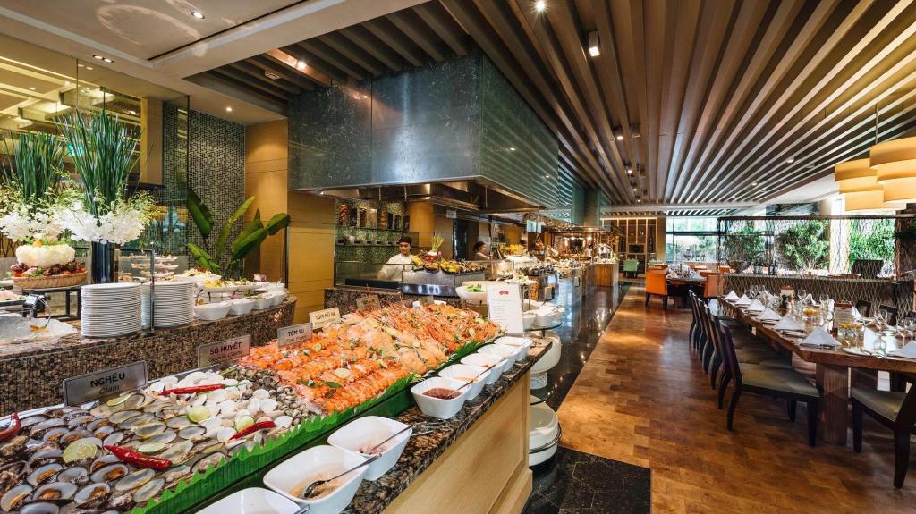 JW Marriott Hotel & Suites Saigon JW Marriott Hotel & Suites Saigon