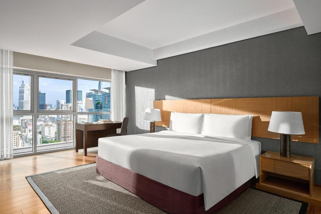 JW Marriott Hotel & Suites Saigon JW Marriott Hotel & Suites Saigon