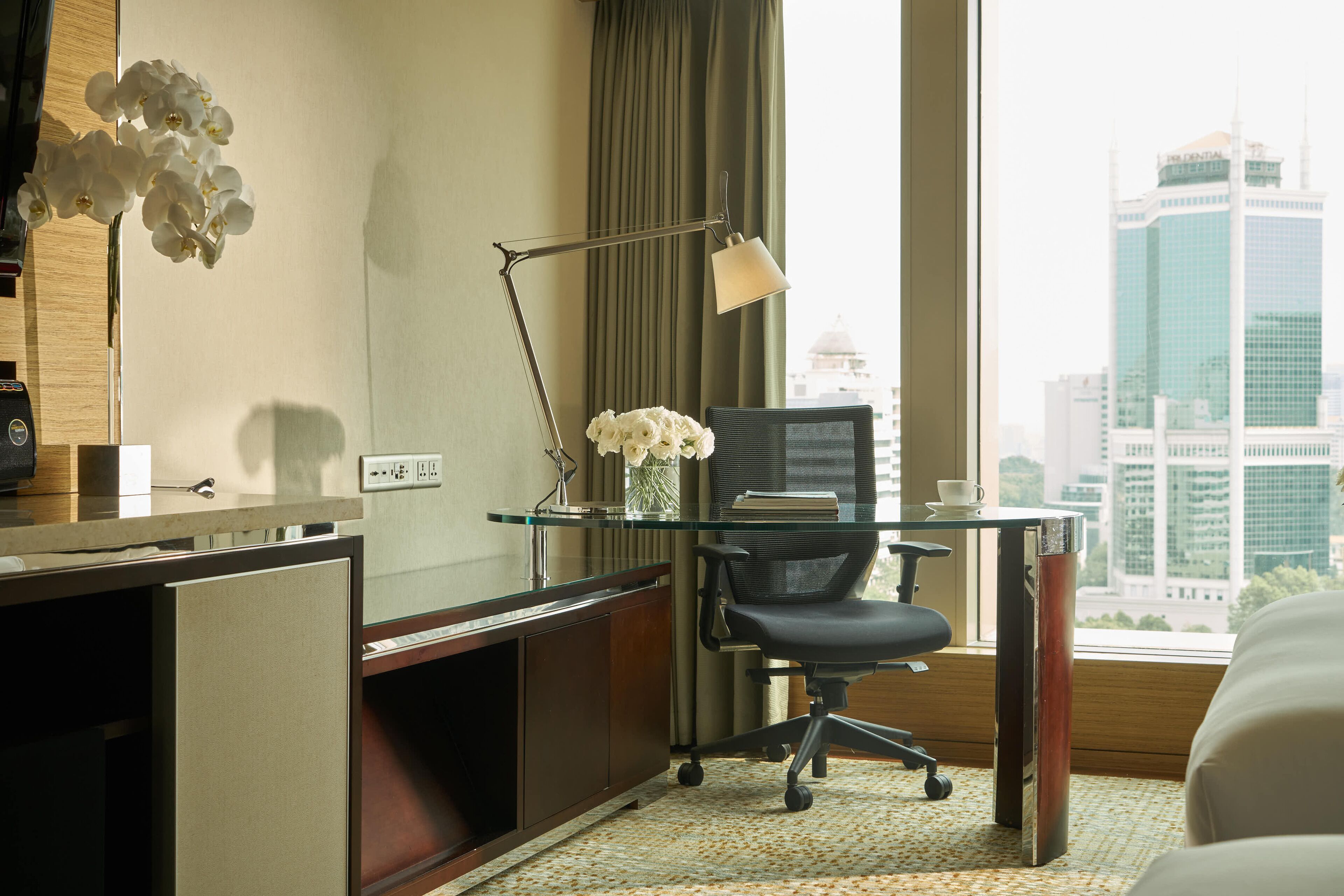 JW Marriott Hotel & Suites Saigon JW Marriott Hotel & Suites Saigon