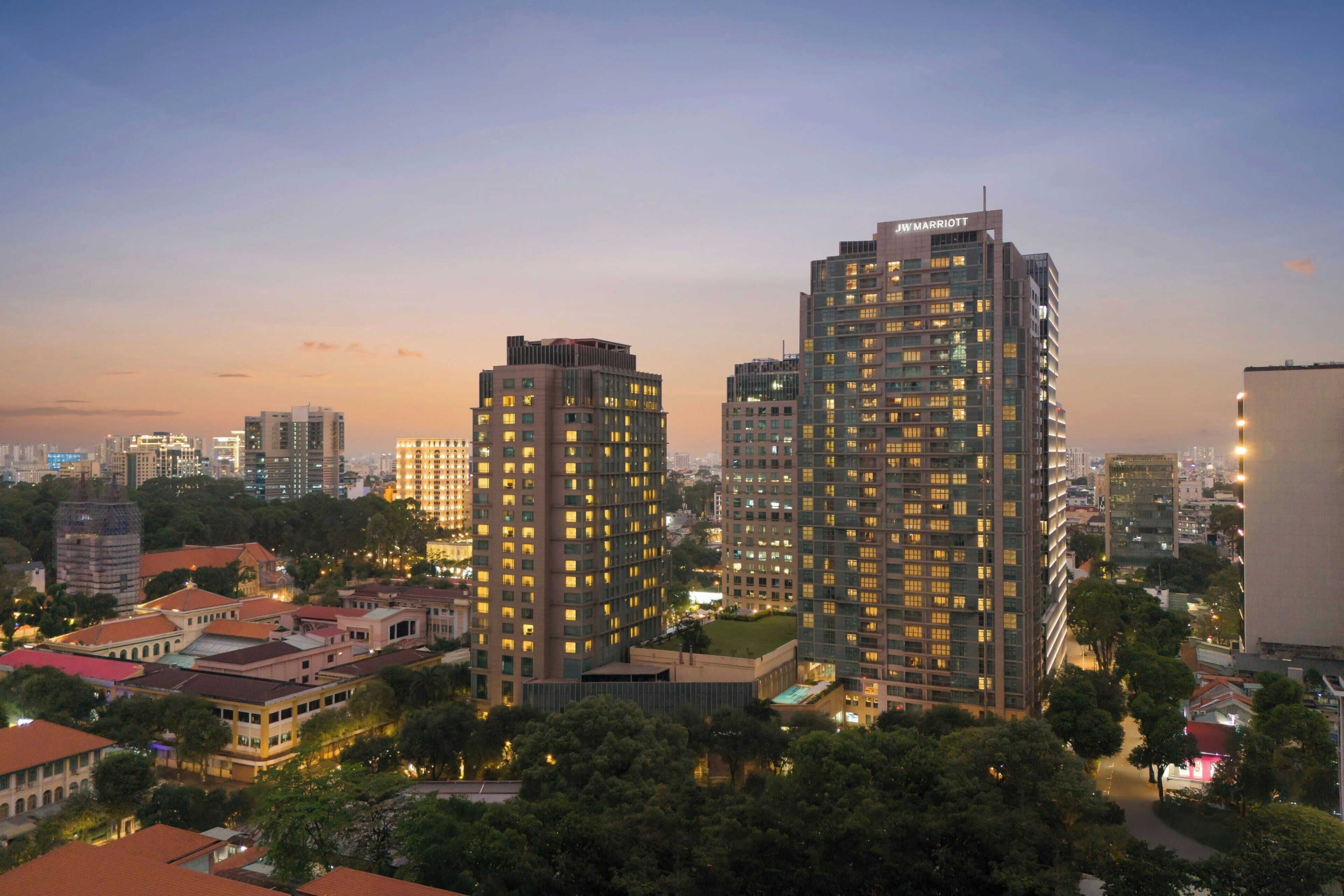 JW Marriott Hotel & Suites Saigon JW Marriott Hotel & Suites Saigon