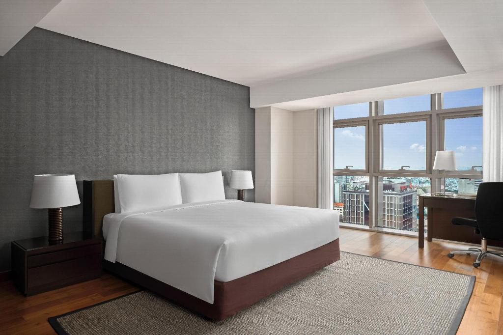 JW Marriott Hotel & Suites Saigon JW Marriott Hotel & Suites Saigon