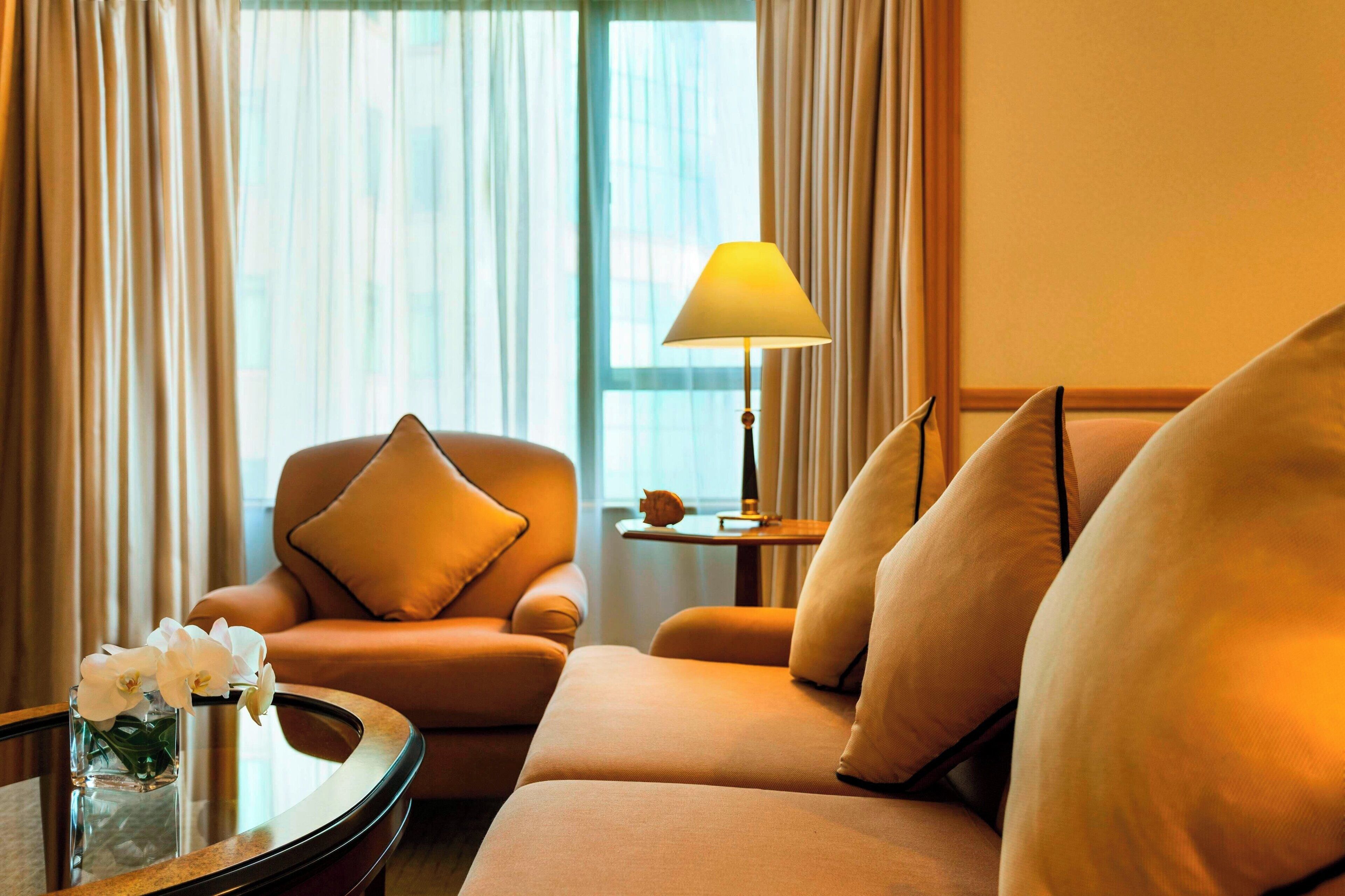 Renaissance Riverside Hotel Saigon Renaissance Riverside Hotel Saigon