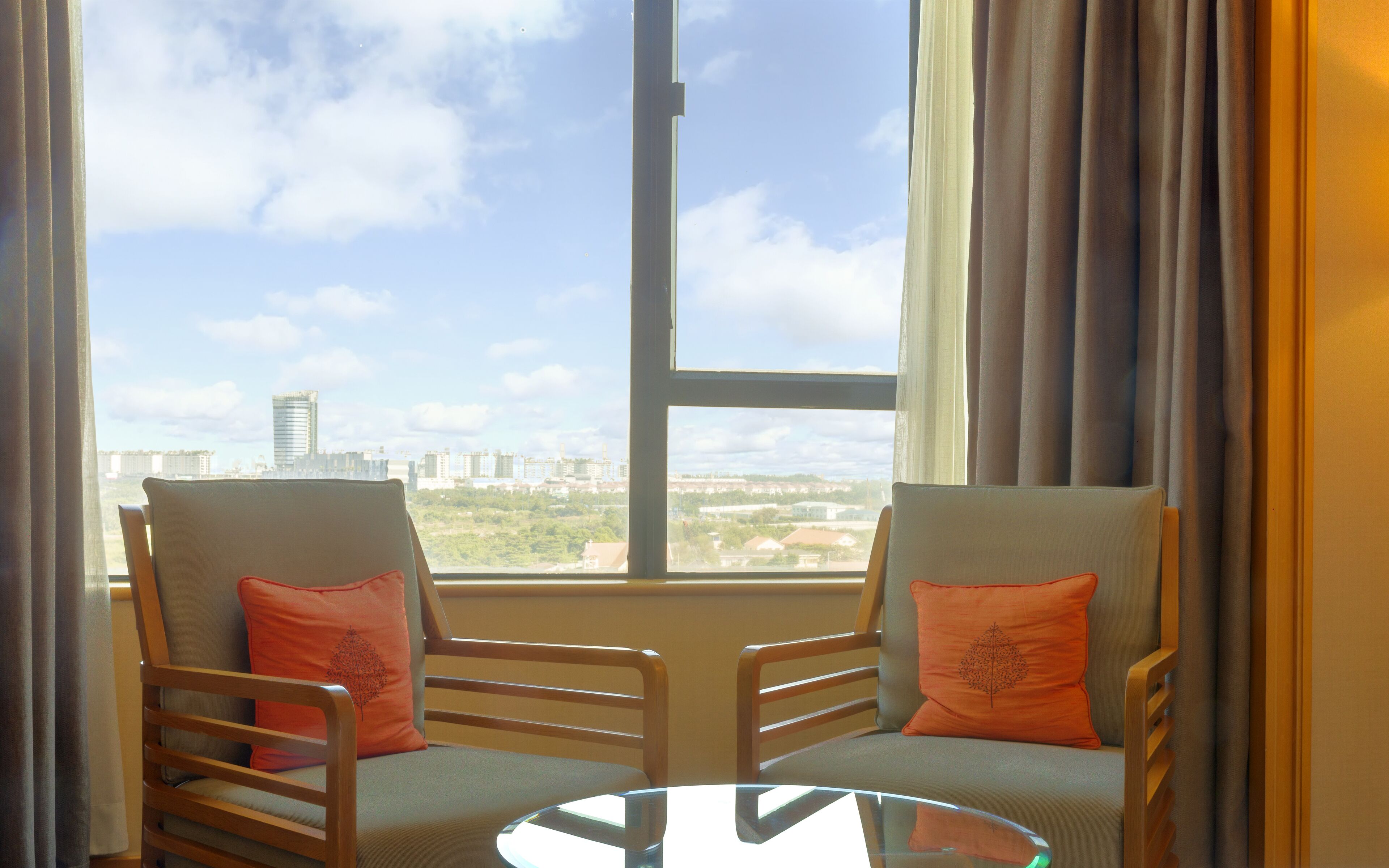 Renaissance Riverside Hotel Saigon Renaissance Riverside Hotel Saigon