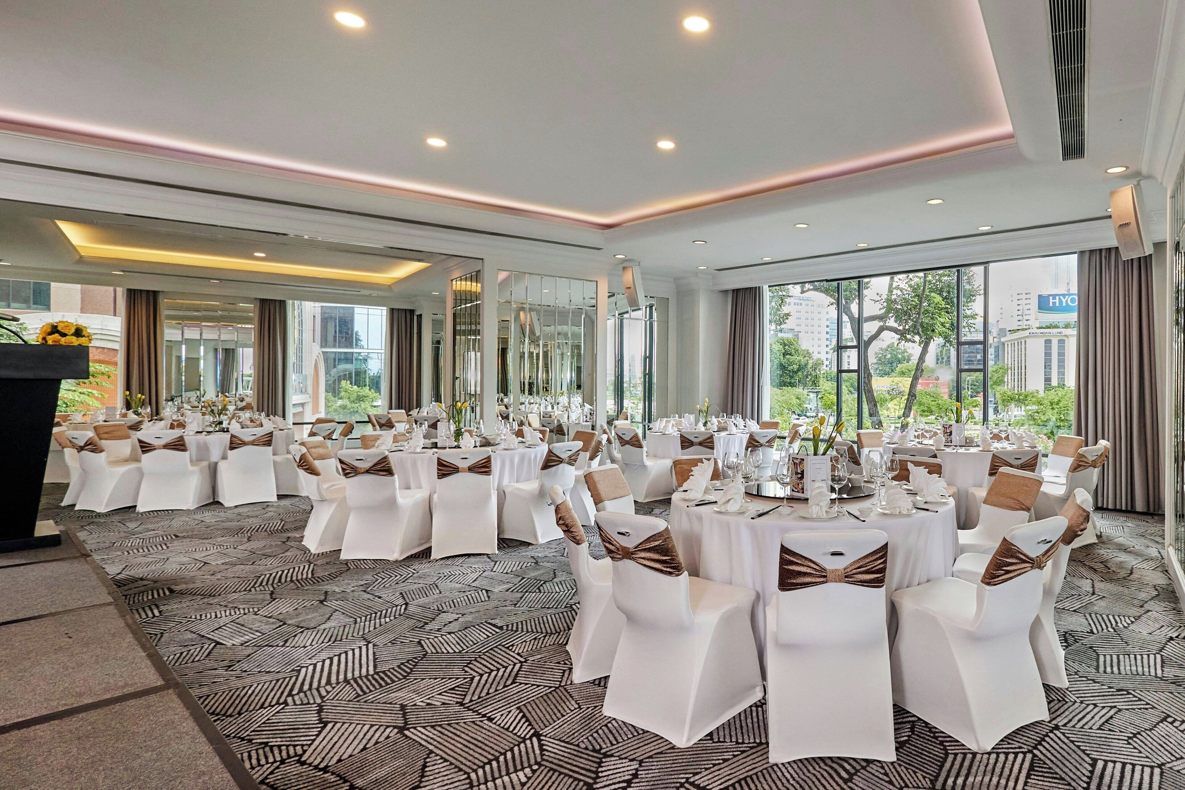 Renaissance Riverside Hotel Saigon Renaissance Riverside Hotel Saigon