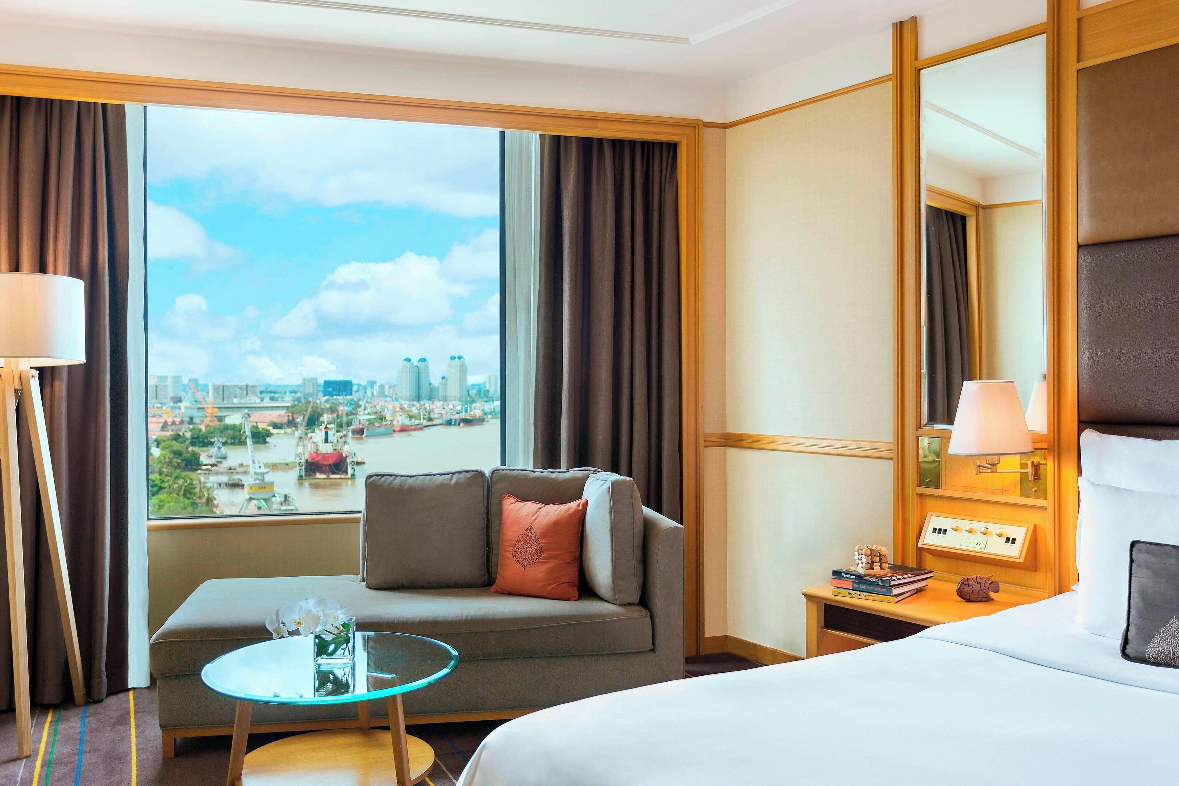 Renaissance Riverside Hotel Saigon Renaissance Riverside Hotel Saigon