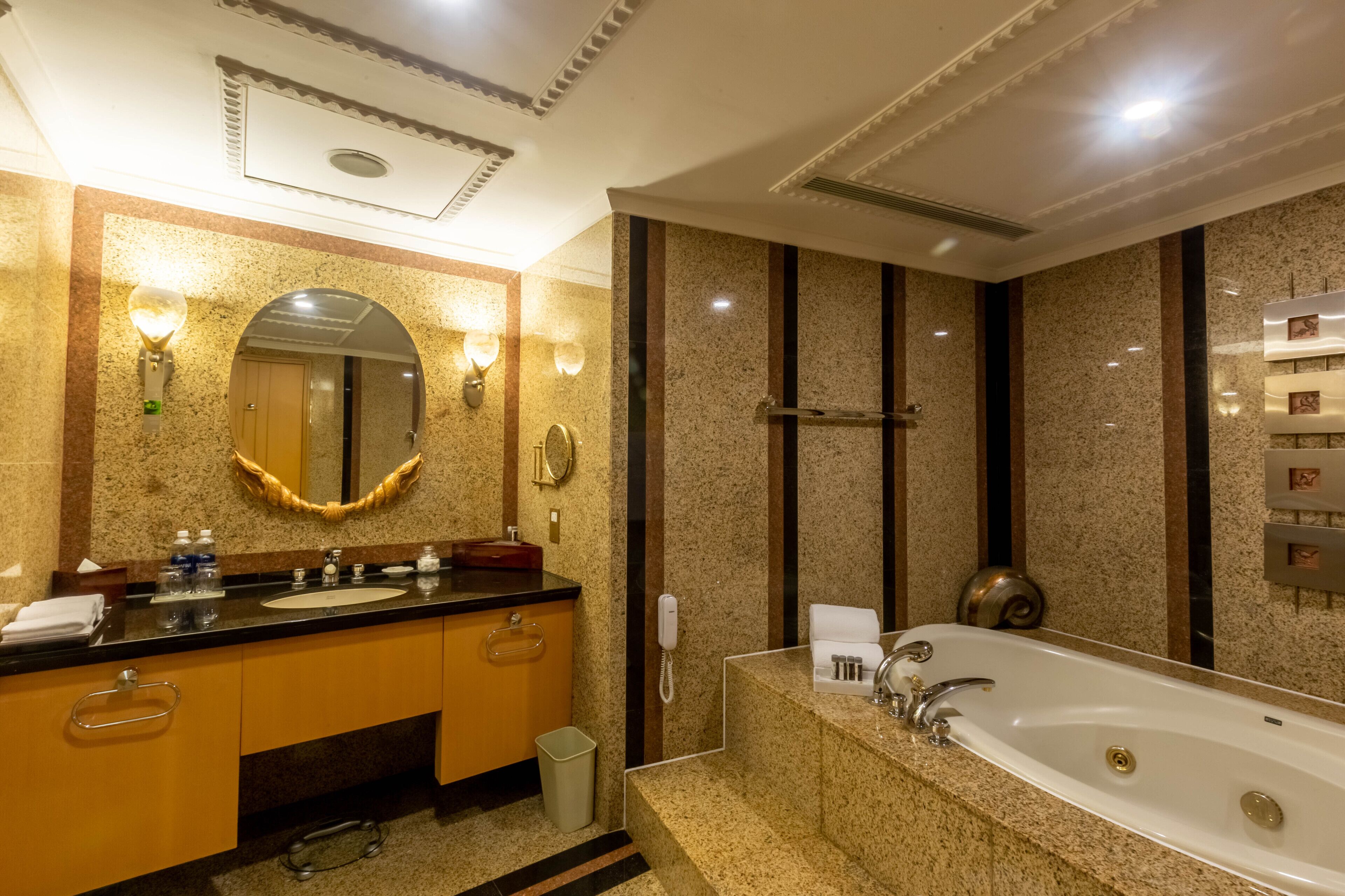 Renaissance Riverside Hotel Saigon Renaissance Riverside Hotel Saigon