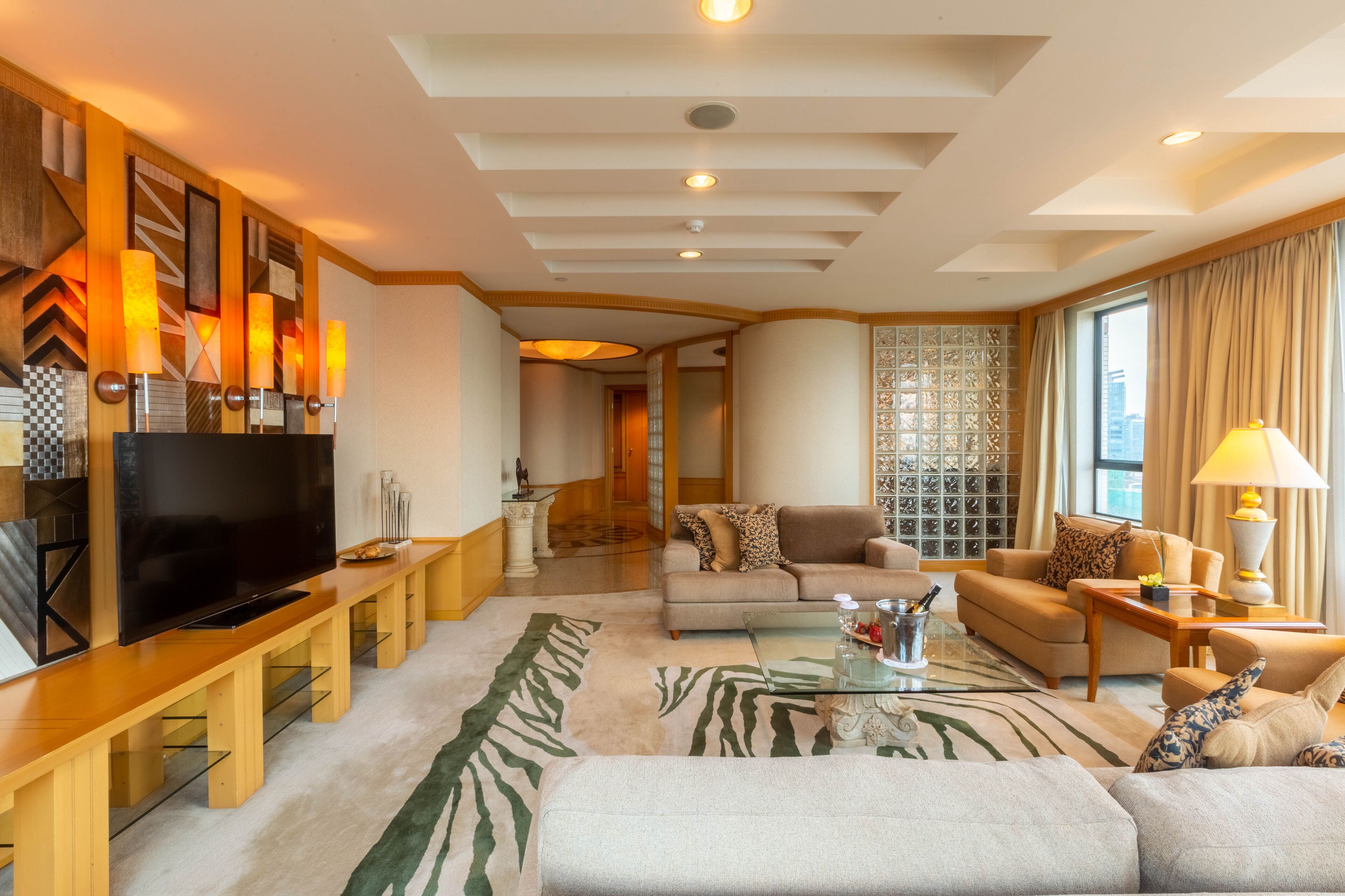 Renaissance Riverside Hotel Saigon Renaissance Riverside Hotel Saigon
