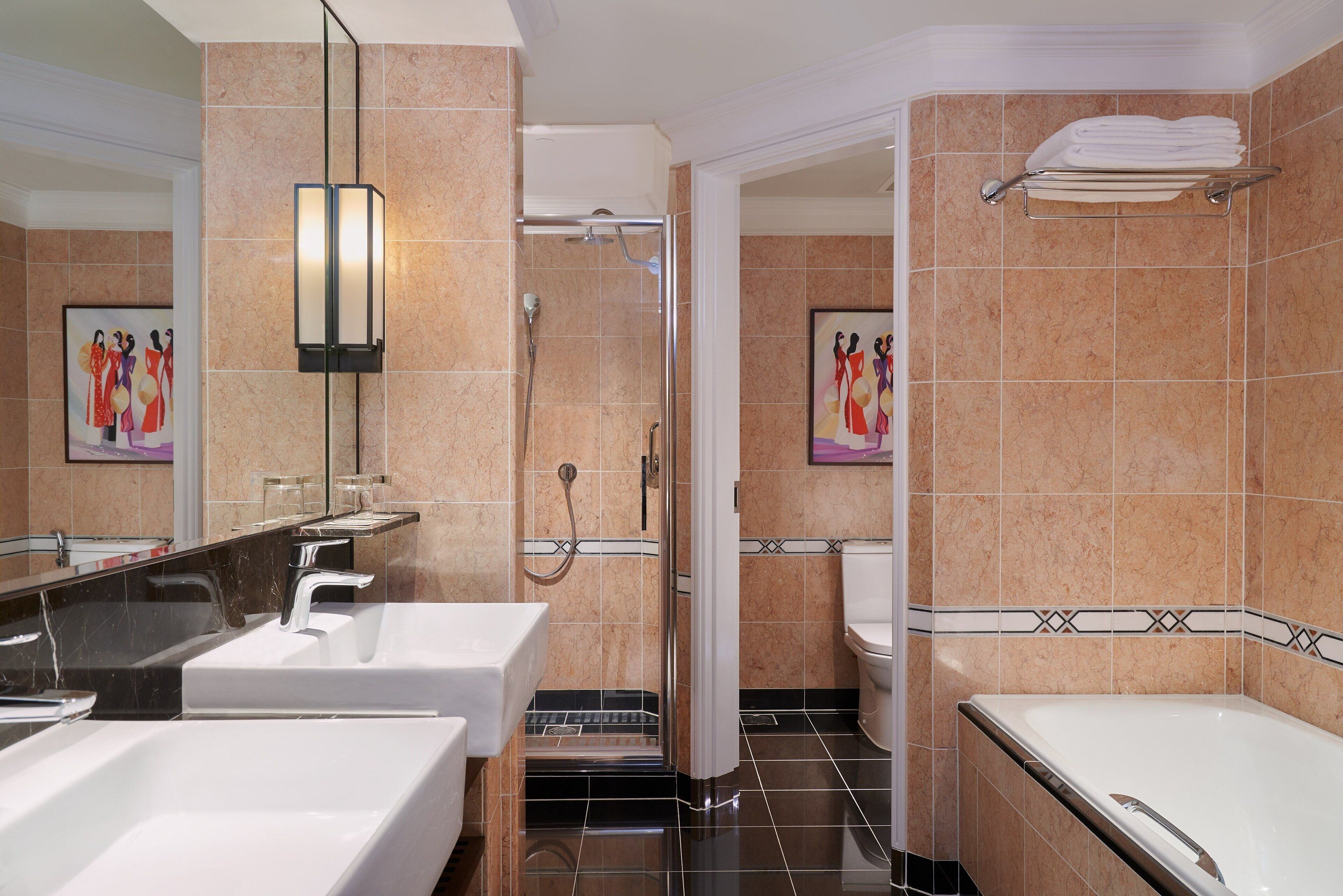Sheraton Saigon Grand Opera Hotel Sheraton Saigon Grand Opera Hotel