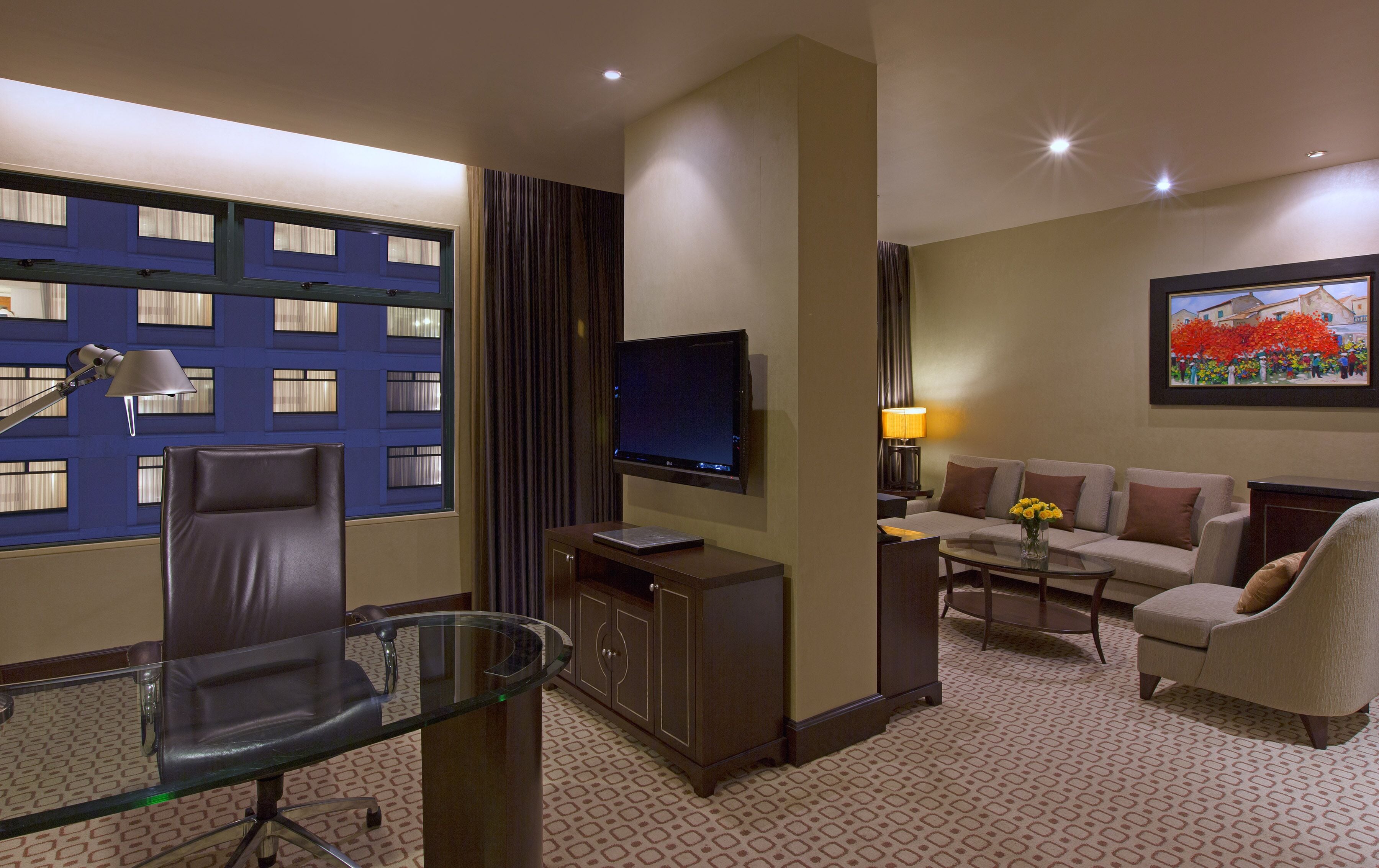 Sheraton Saigon Grand Opera Hotel Sheraton Saigon Grand Opera Hotel