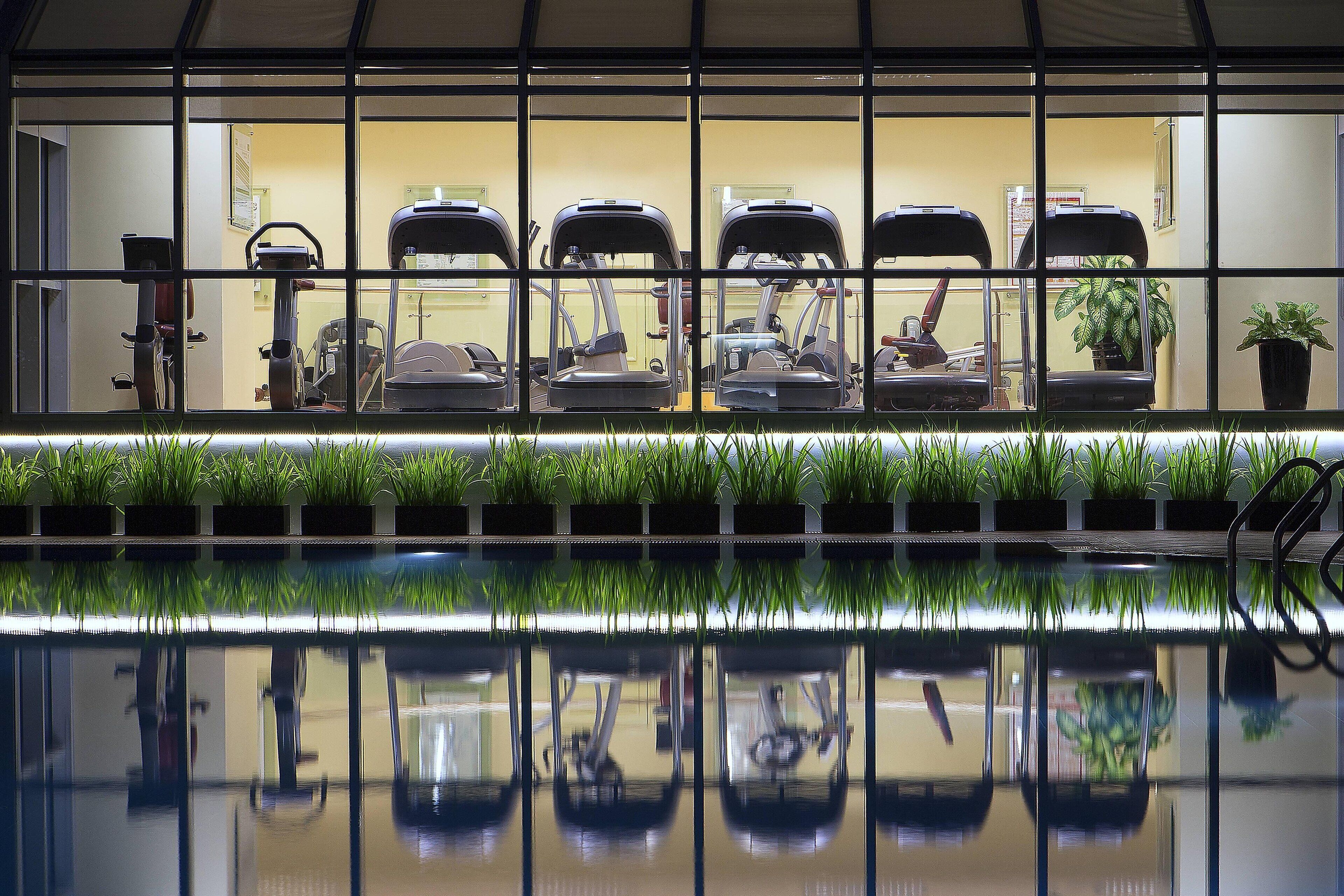 Sheraton Saigon Grand Opera Hotel Sheraton Saigon Grand Opera Hotel
