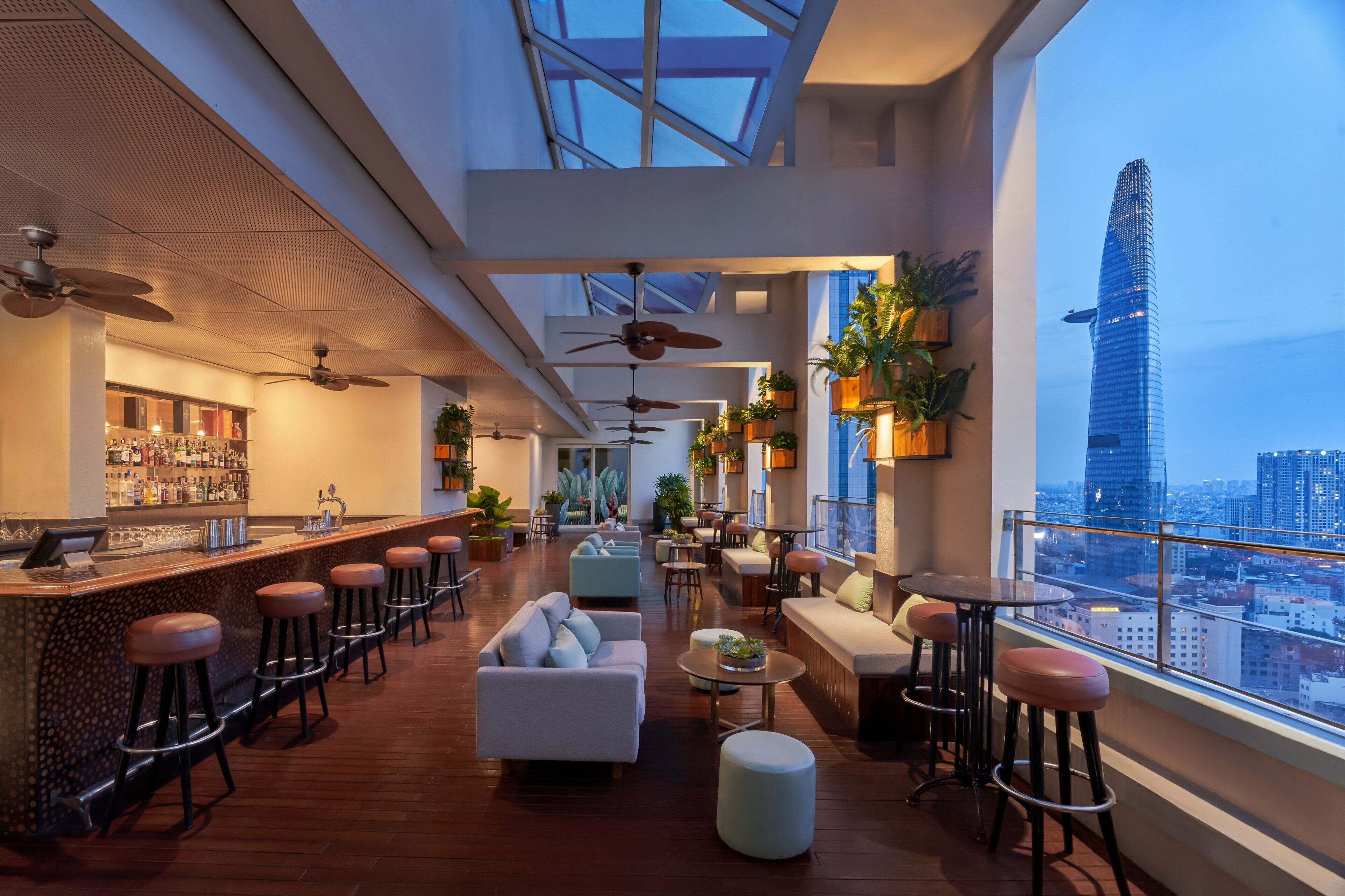 Sheraton Saigon Grand Opera Hotel Sheraton Saigon Grand Opera Hotel