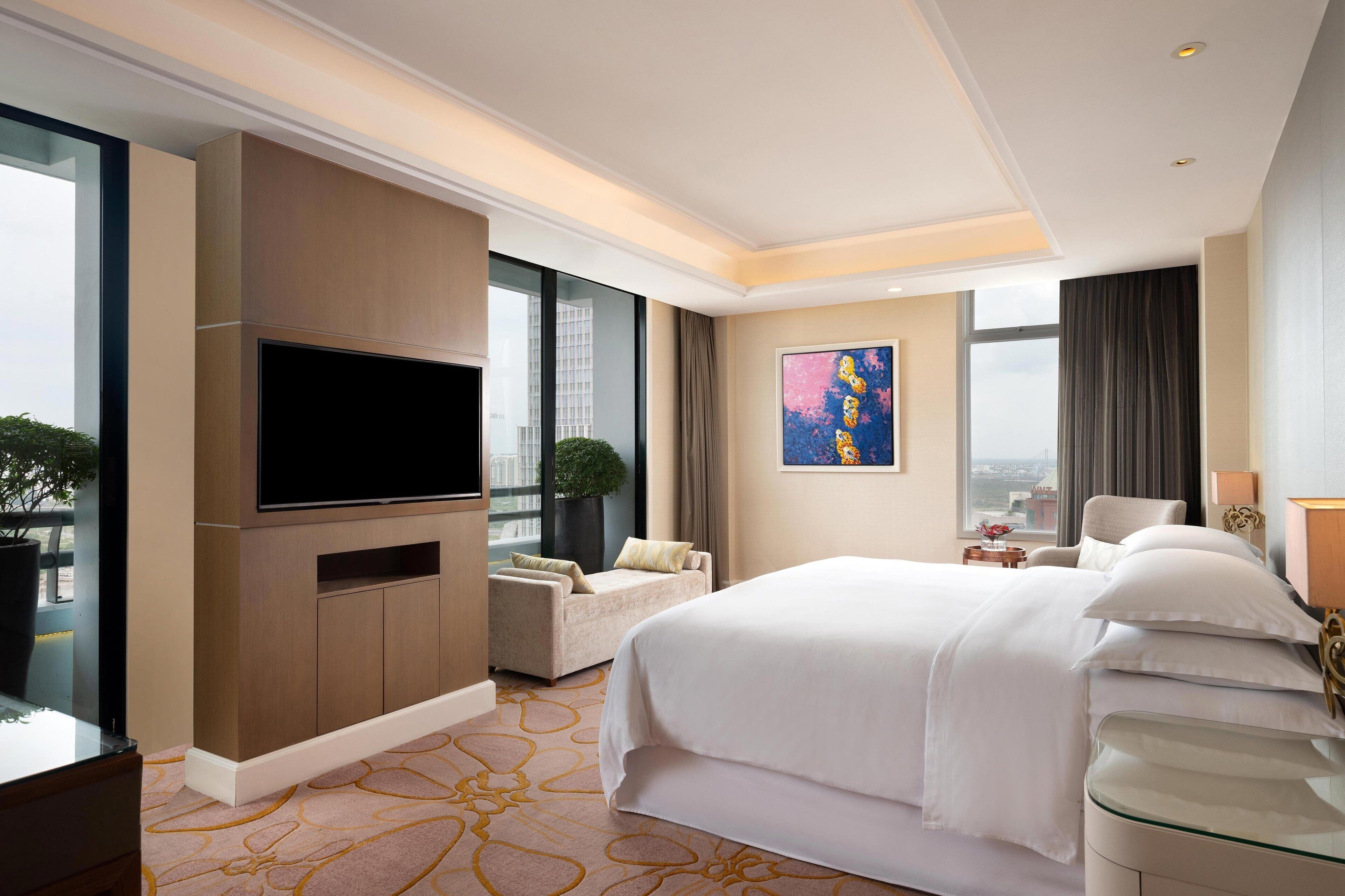 Sheraton Saigon Grand Opera Hotel Sheraton Saigon Grand Opera Hotel