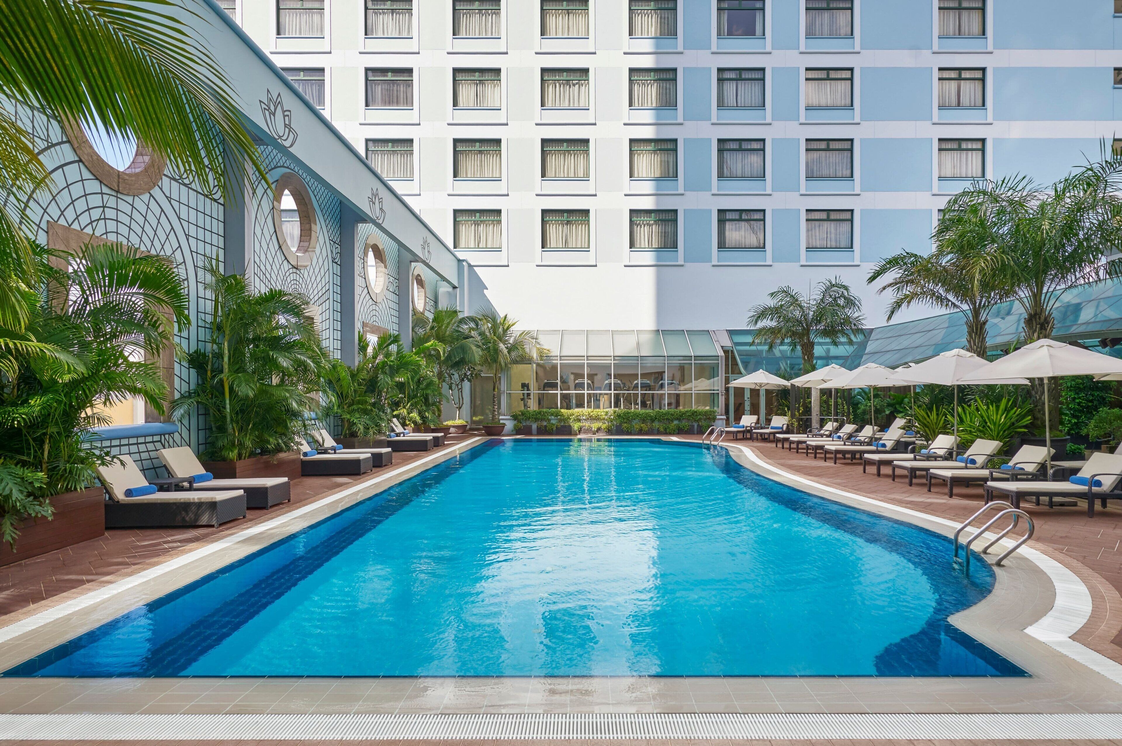 Sheraton Saigon Grand Opera Hotel Sheraton Saigon Grand Opera Hotel