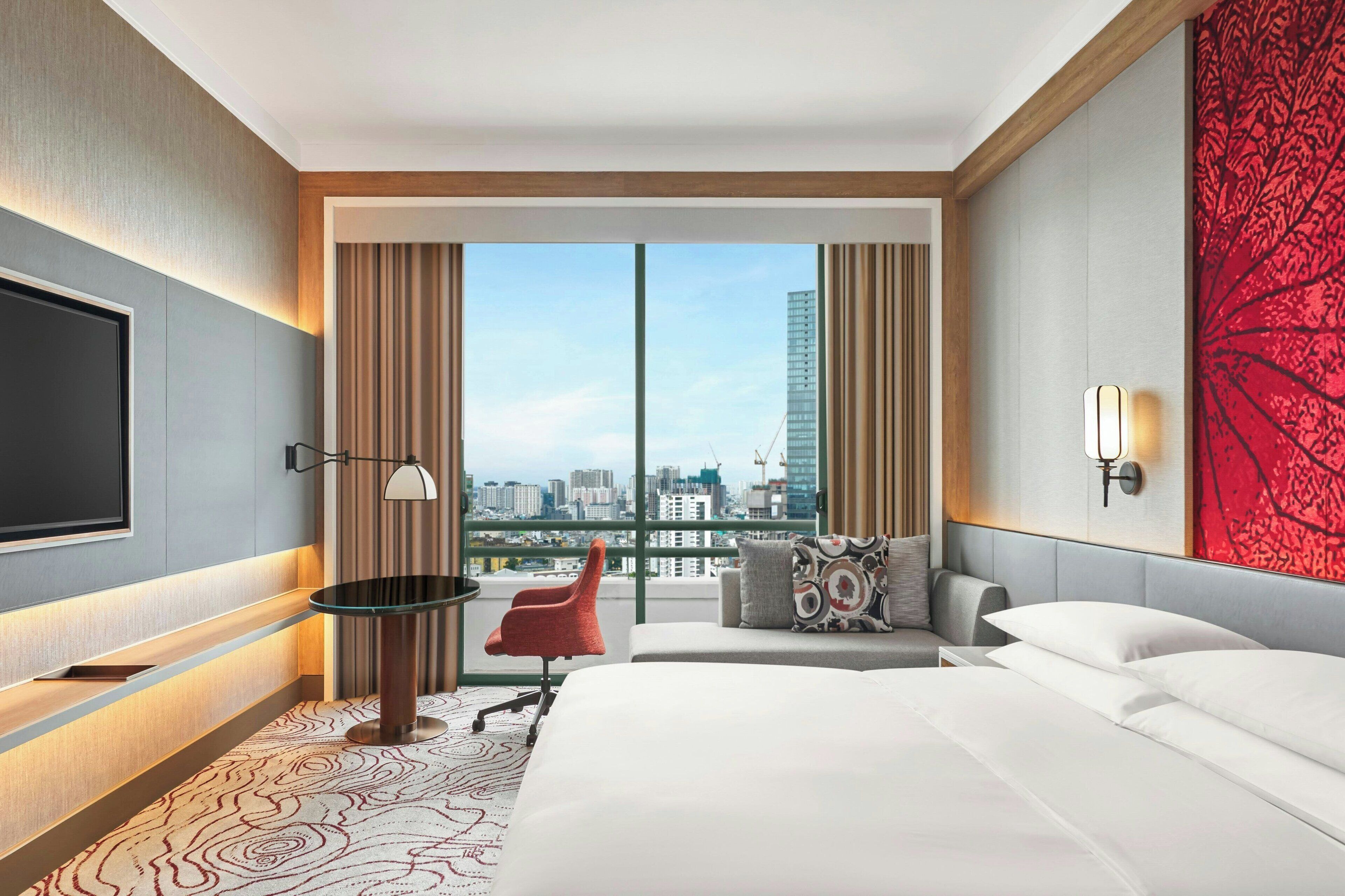 Sheraton Saigon Grand Opera Hotel Sheraton Saigon Grand Opera Hotel