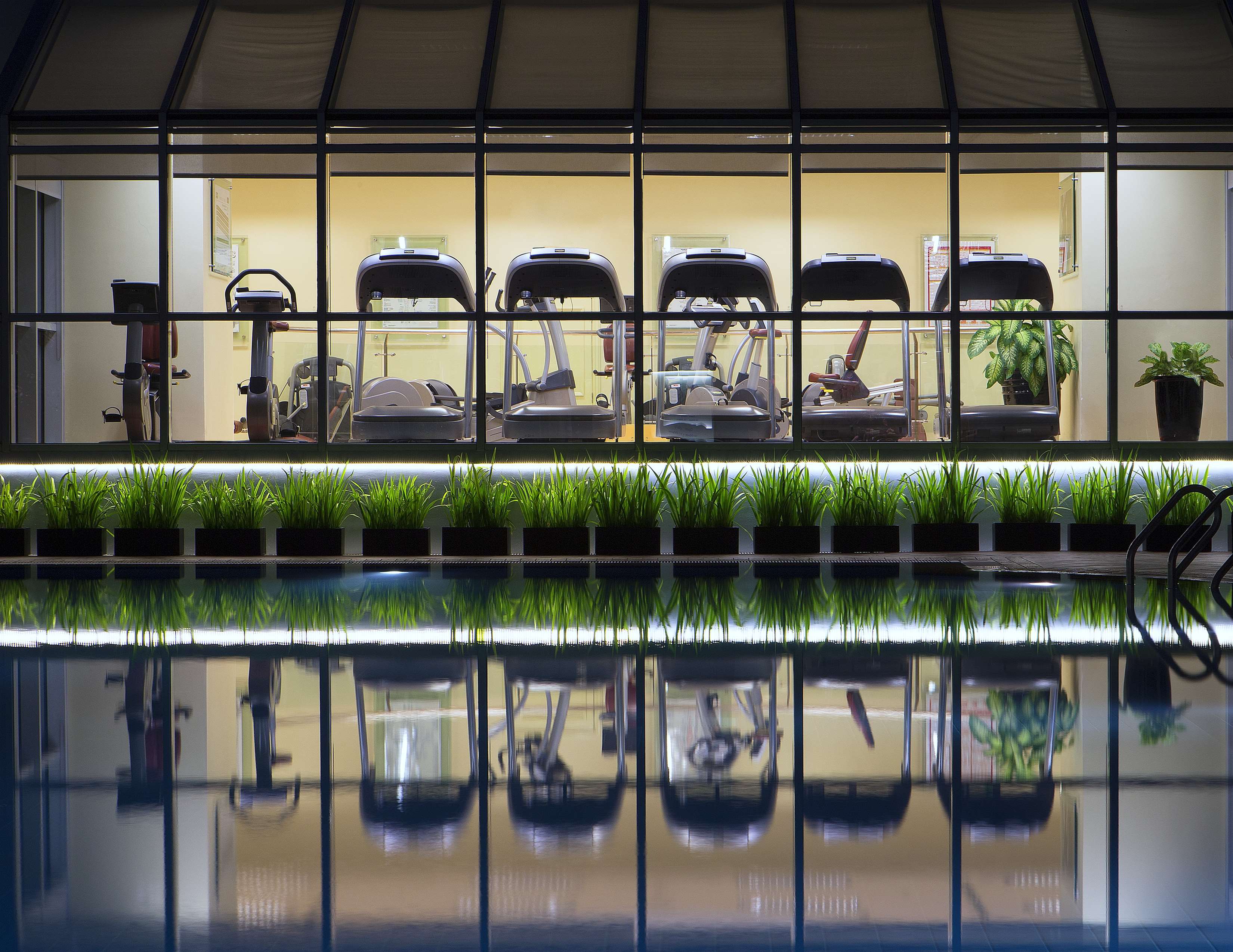 Sheraton Saigon Grand Opera Hotel Sheraton Saigon Grand Opera Hotel