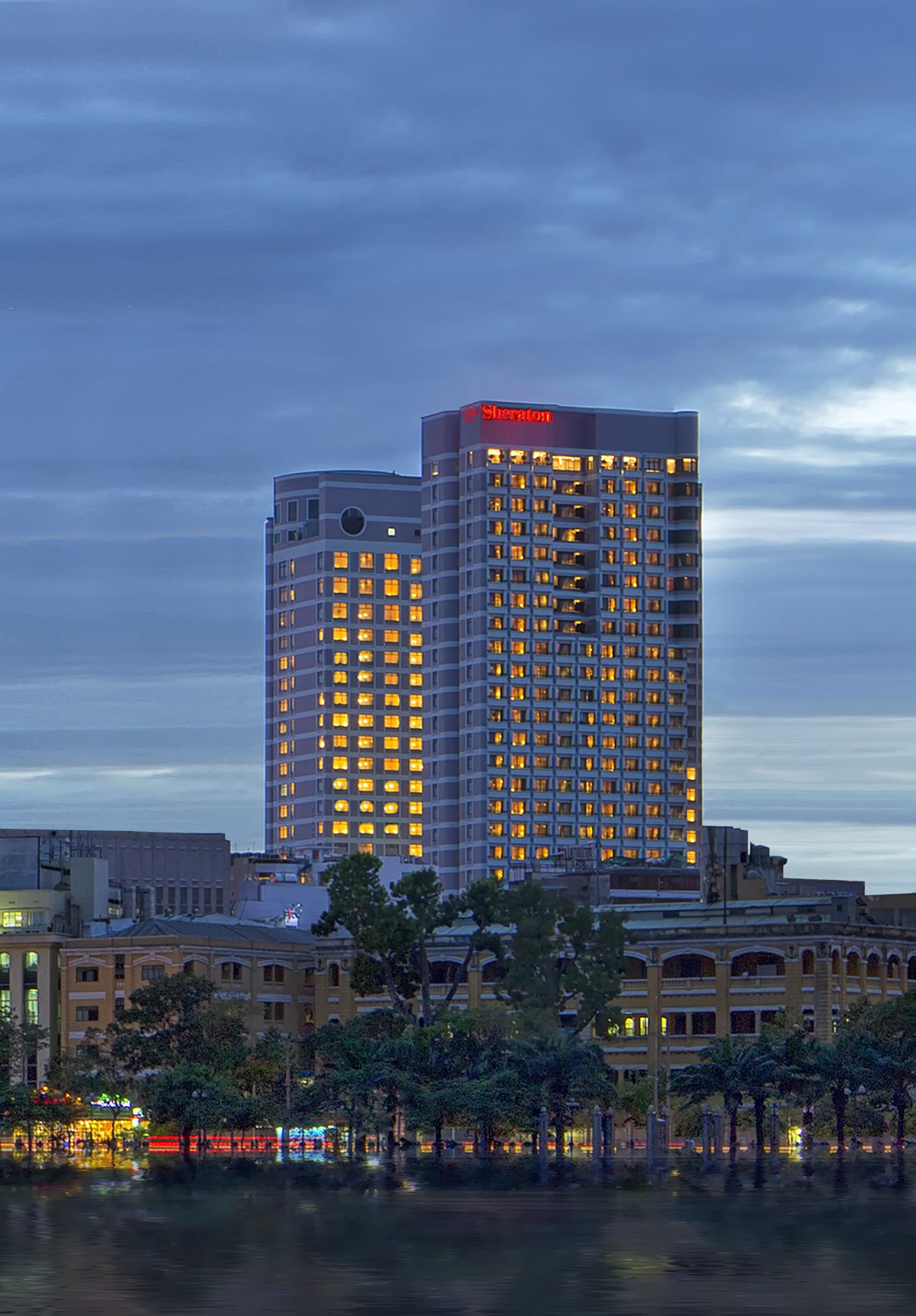 Sheraton Saigon Grand Opera Hotel Sheraton Saigon Grand Opera Hotel