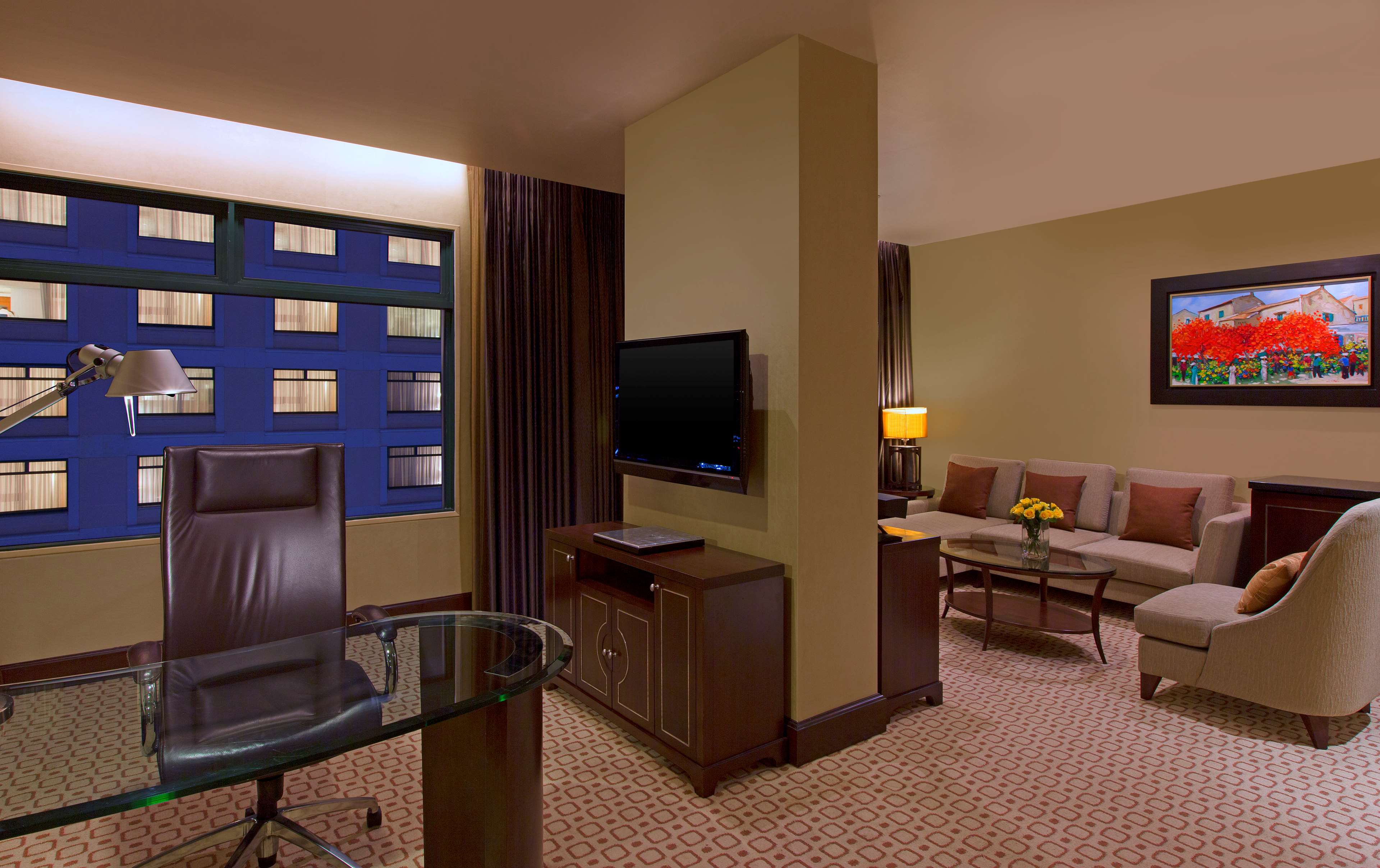 Sheraton Saigon Grand Opera Hotel Sheraton Saigon Grand Opera Hotel