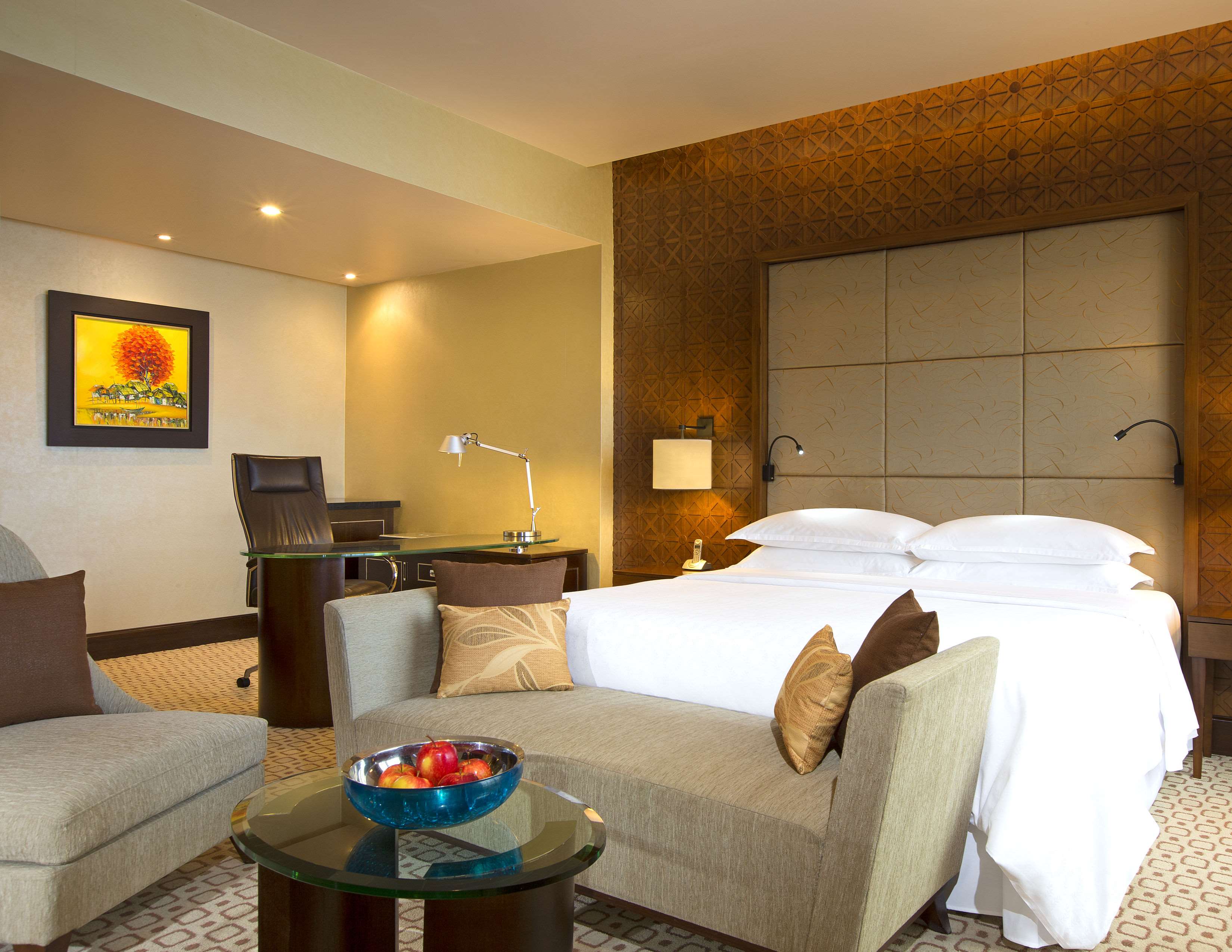 Sheraton Saigon Grand Opera Hotel Sheraton Saigon Grand Opera Hotel