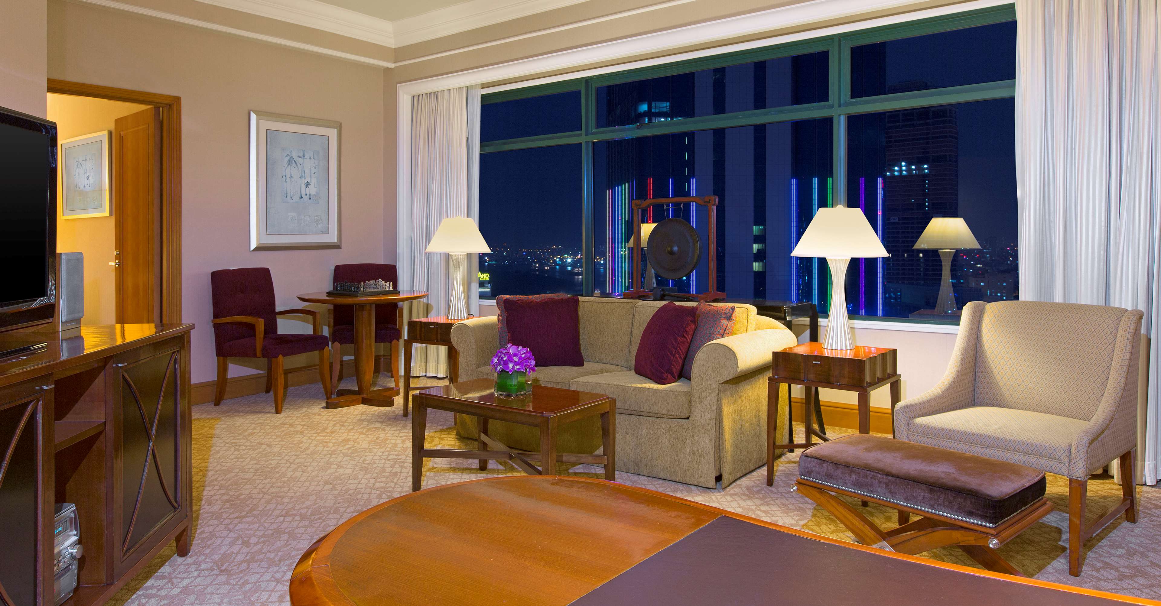 Sheraton Saigon Grand Opera Hotel Sheraton Saigon Grand Opera Hotel